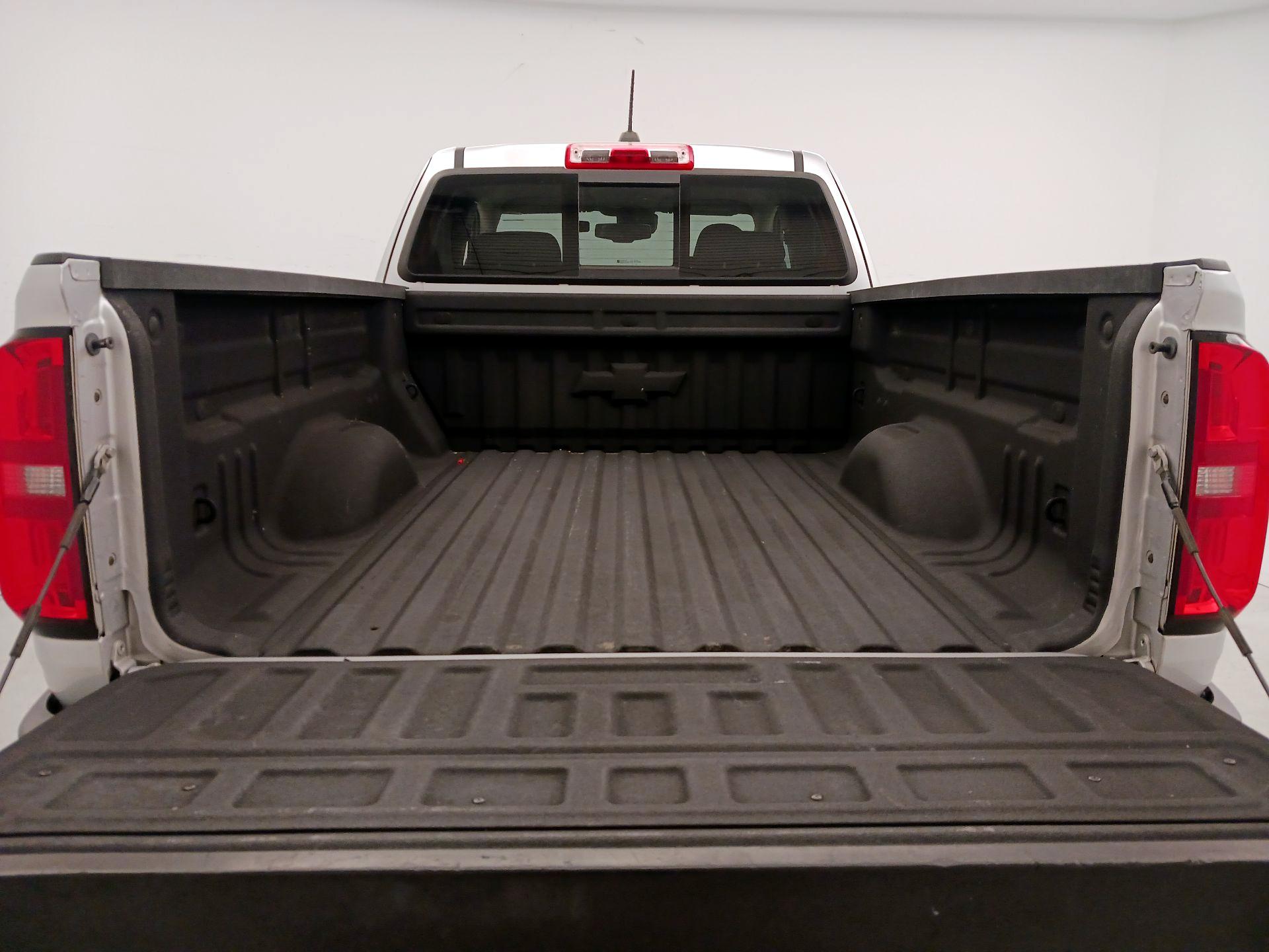 Thumbnail: 2016 Chevrolet Colorado - 20