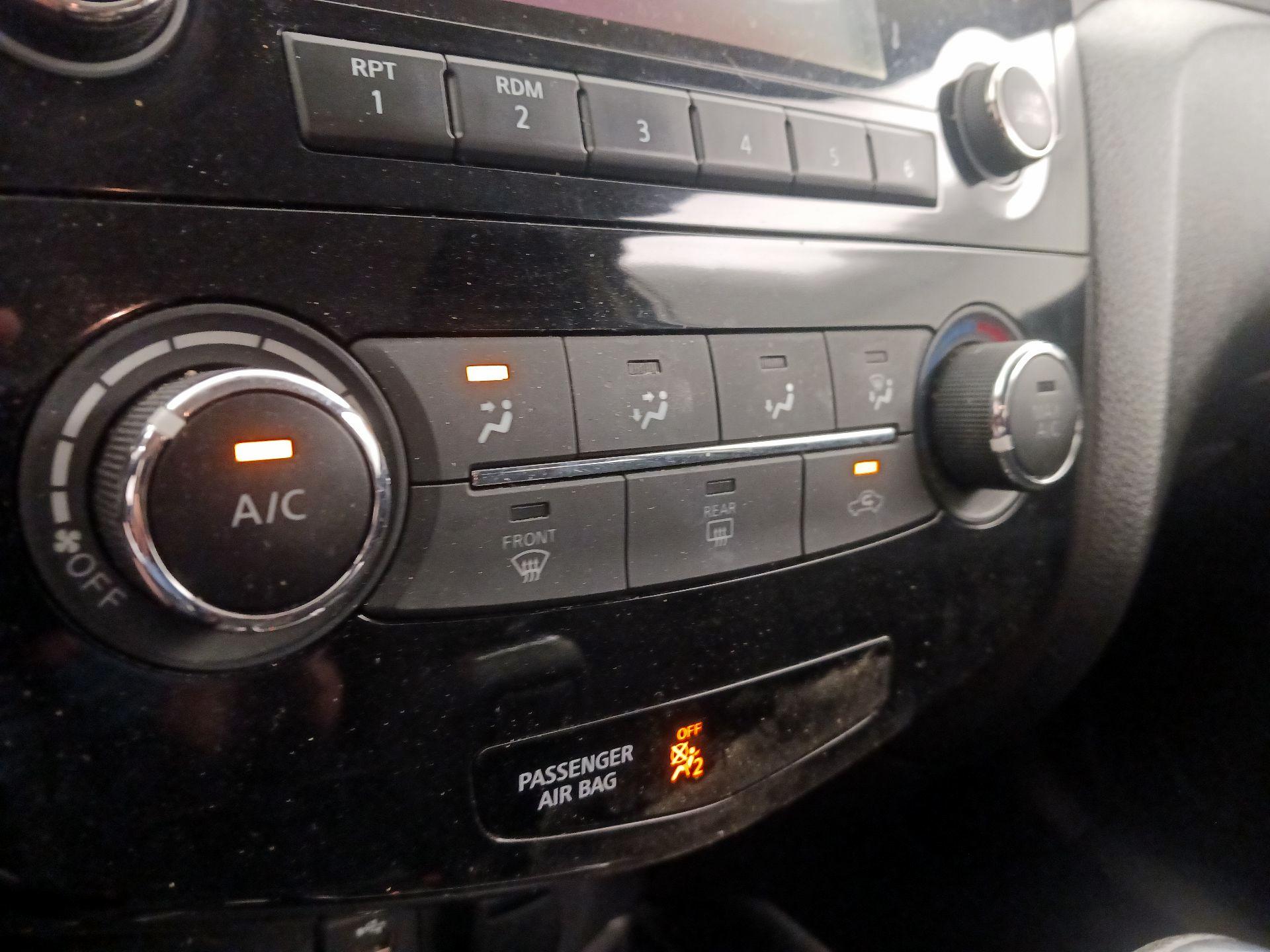 Thumbnail: 2018 Nissan Rogue Sport - 16
