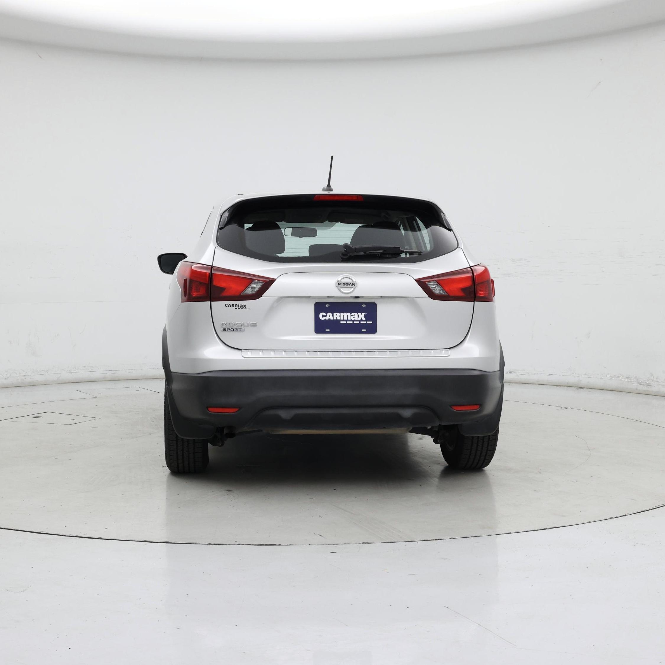 Thumbnail: 2018 Nissan Rogue Sport - 6