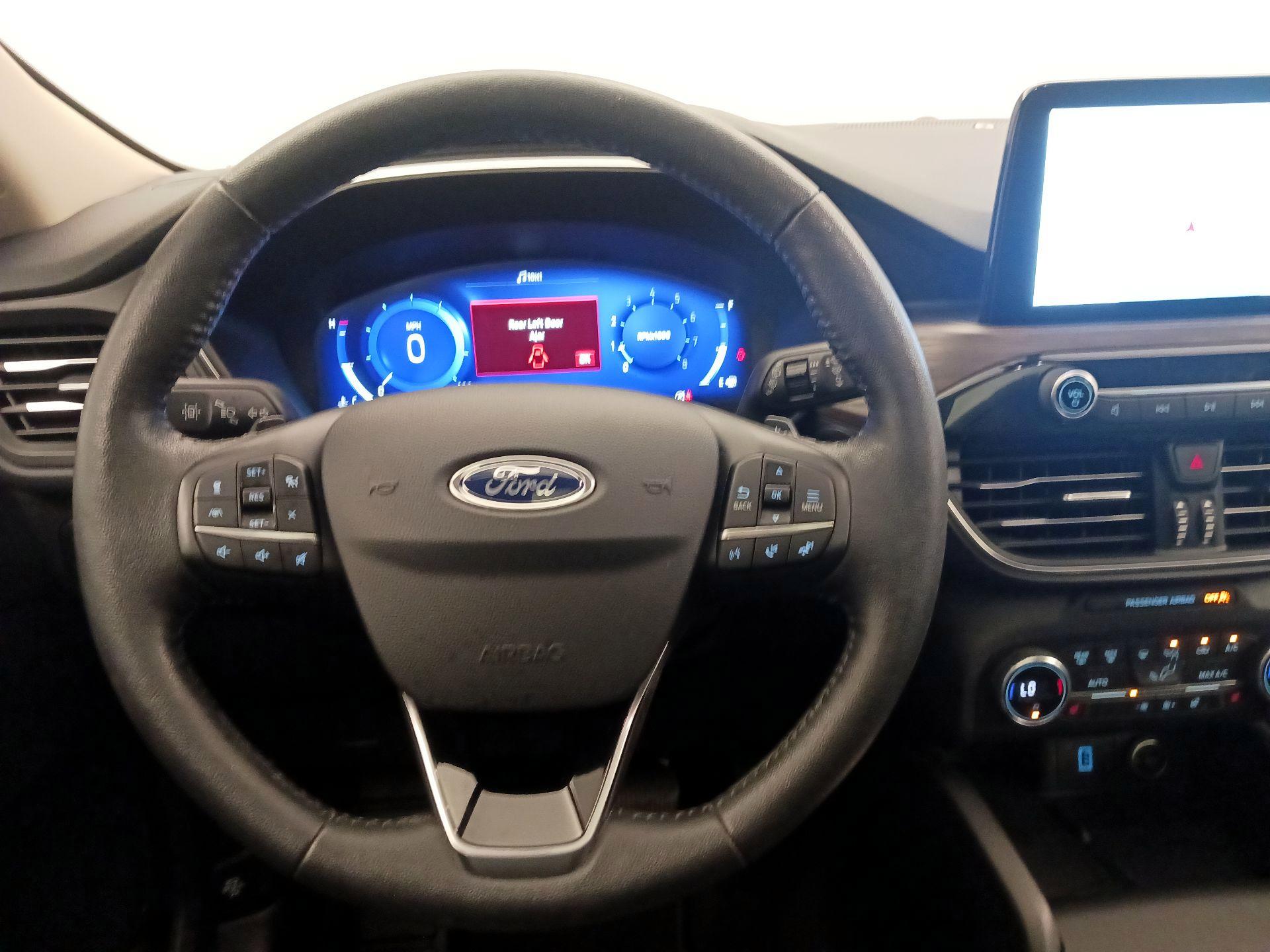 Thumbnail: 2020 Ford Escape - 10