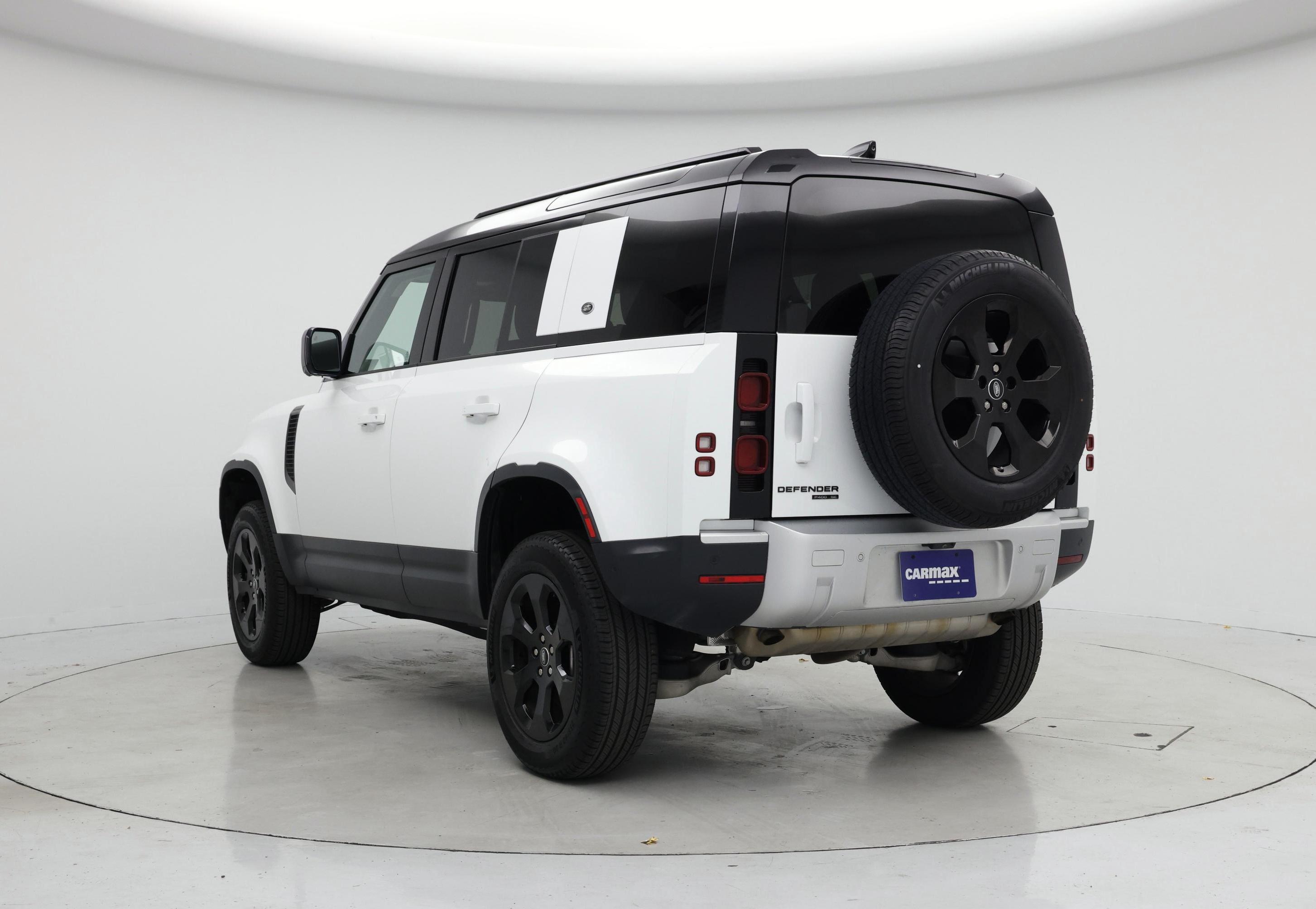 Thumbnail: 2020 Land Rover Defender - 2