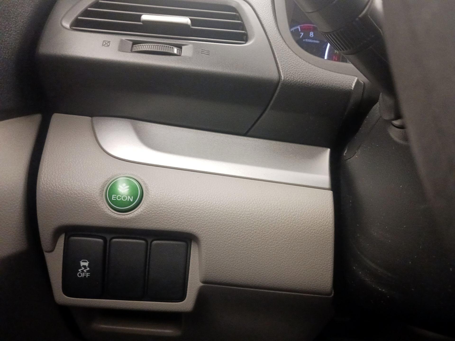 Thumbnail: 2013 Honda CR-V - 13