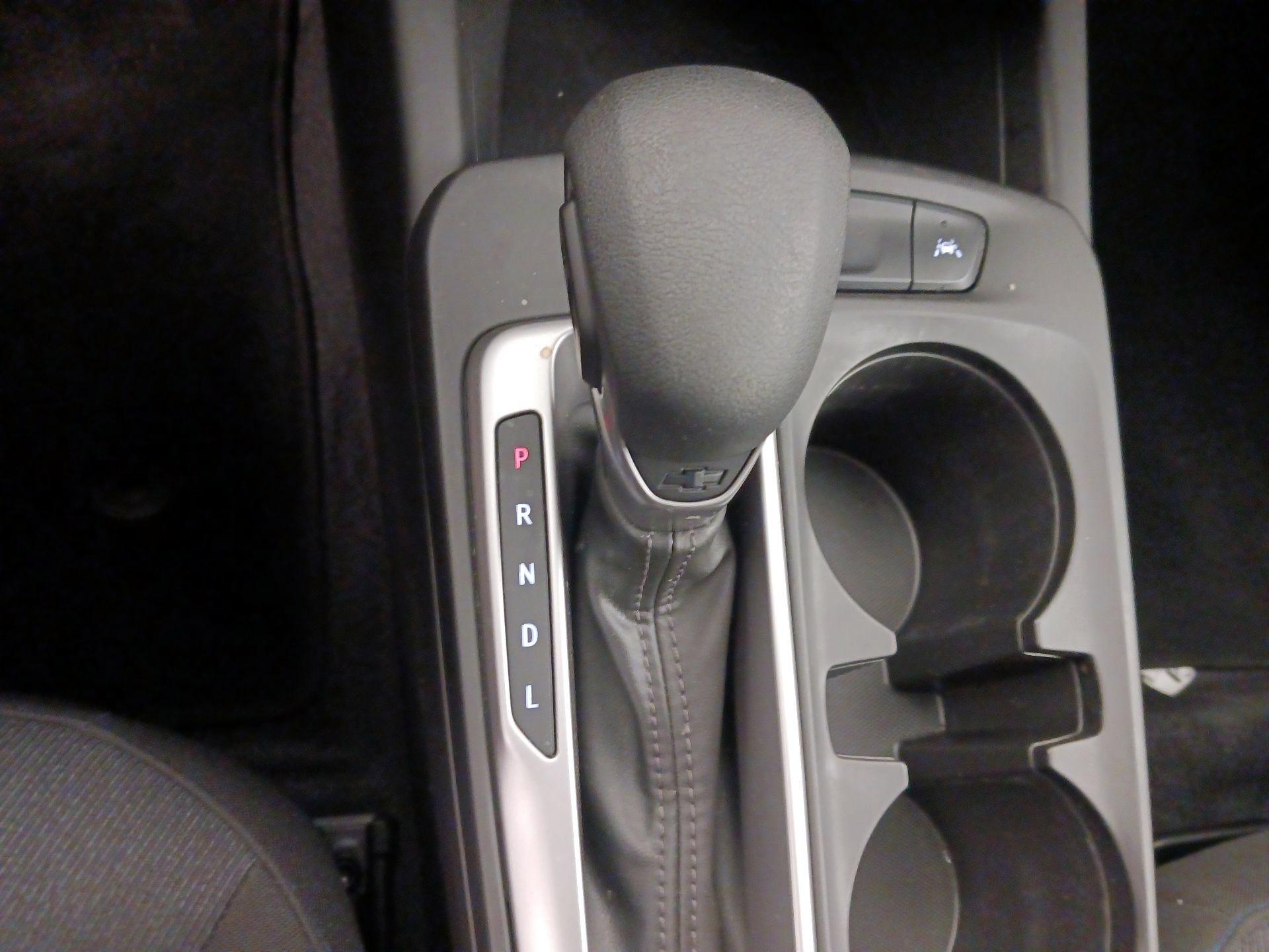 Thumbnail: 2024 Chevrolet Trax - 17