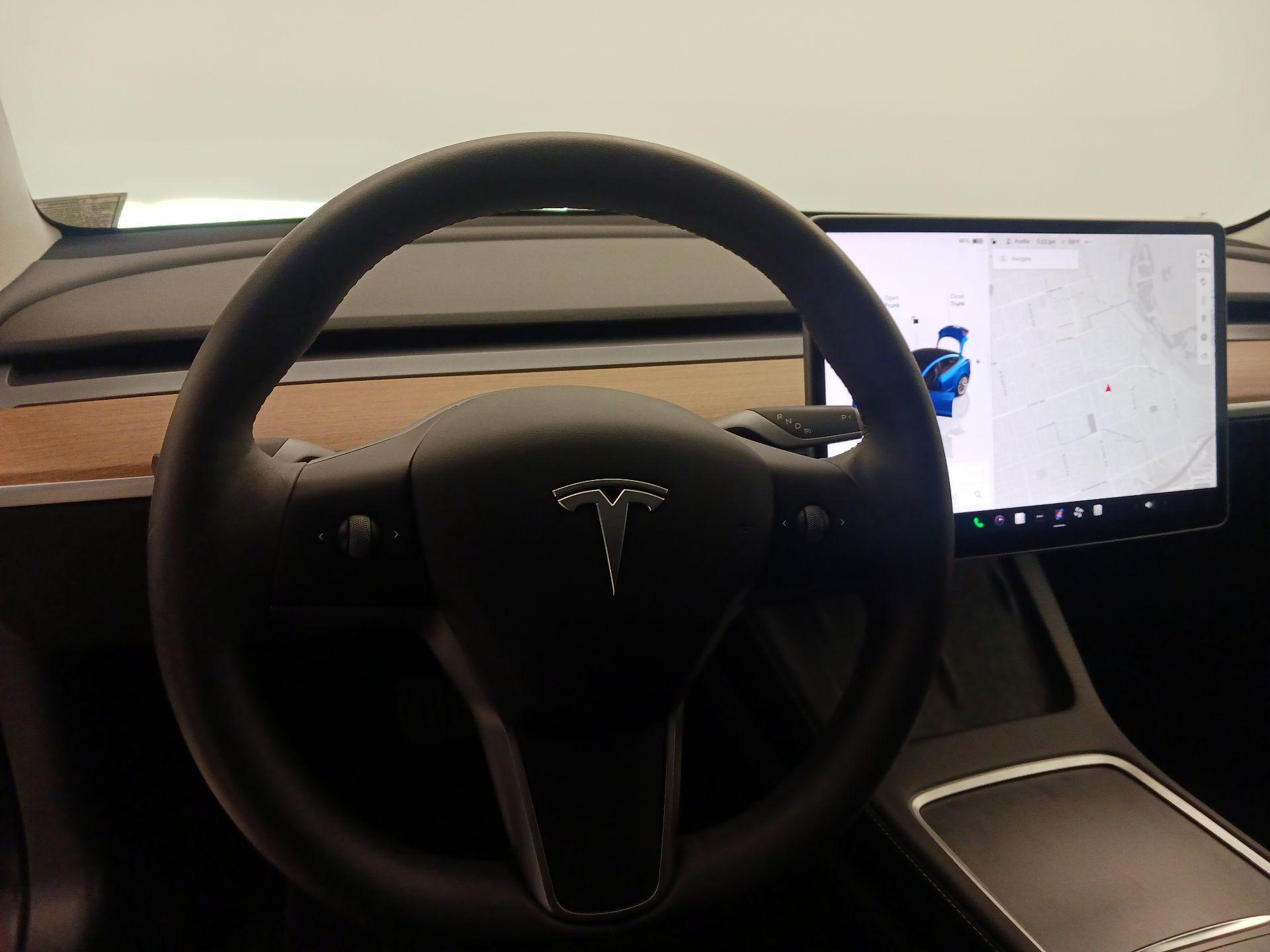 Thumbnail: 2022 Tesla Model 3 - 10