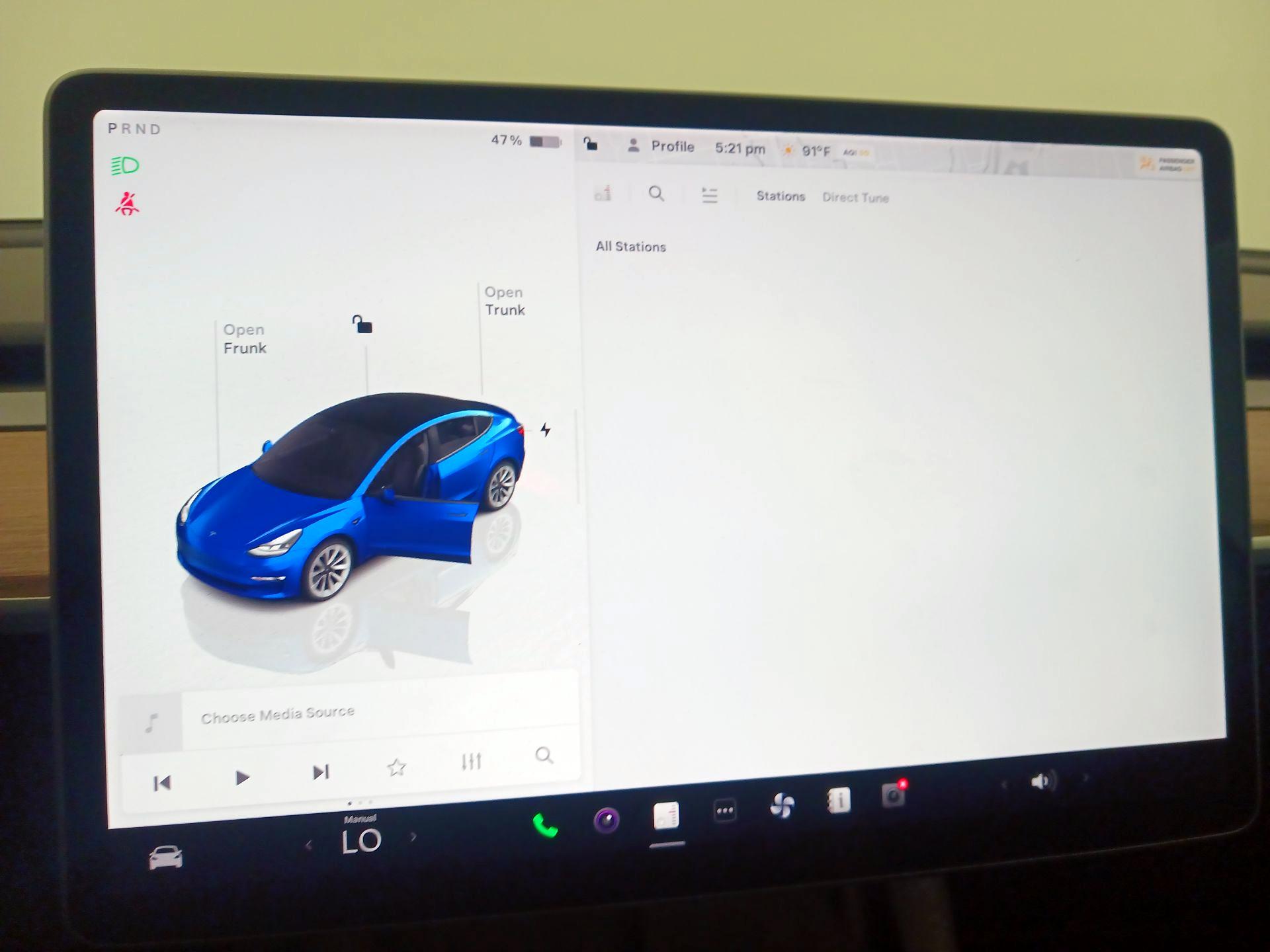 Thumbnail: 2022 Tesla Model 3 - 15