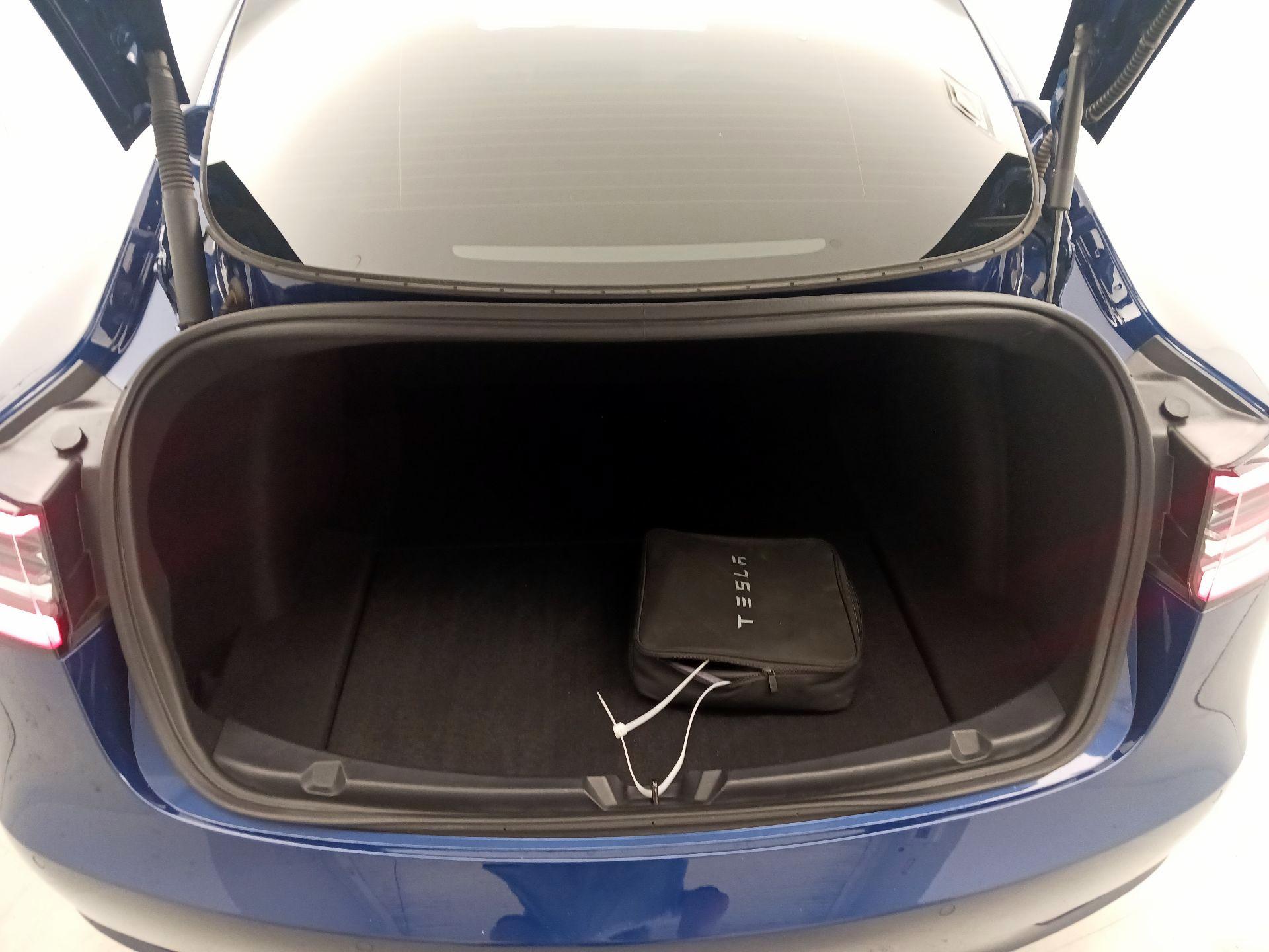 Thumbnail: 2022 Tesla Model 3 - 20