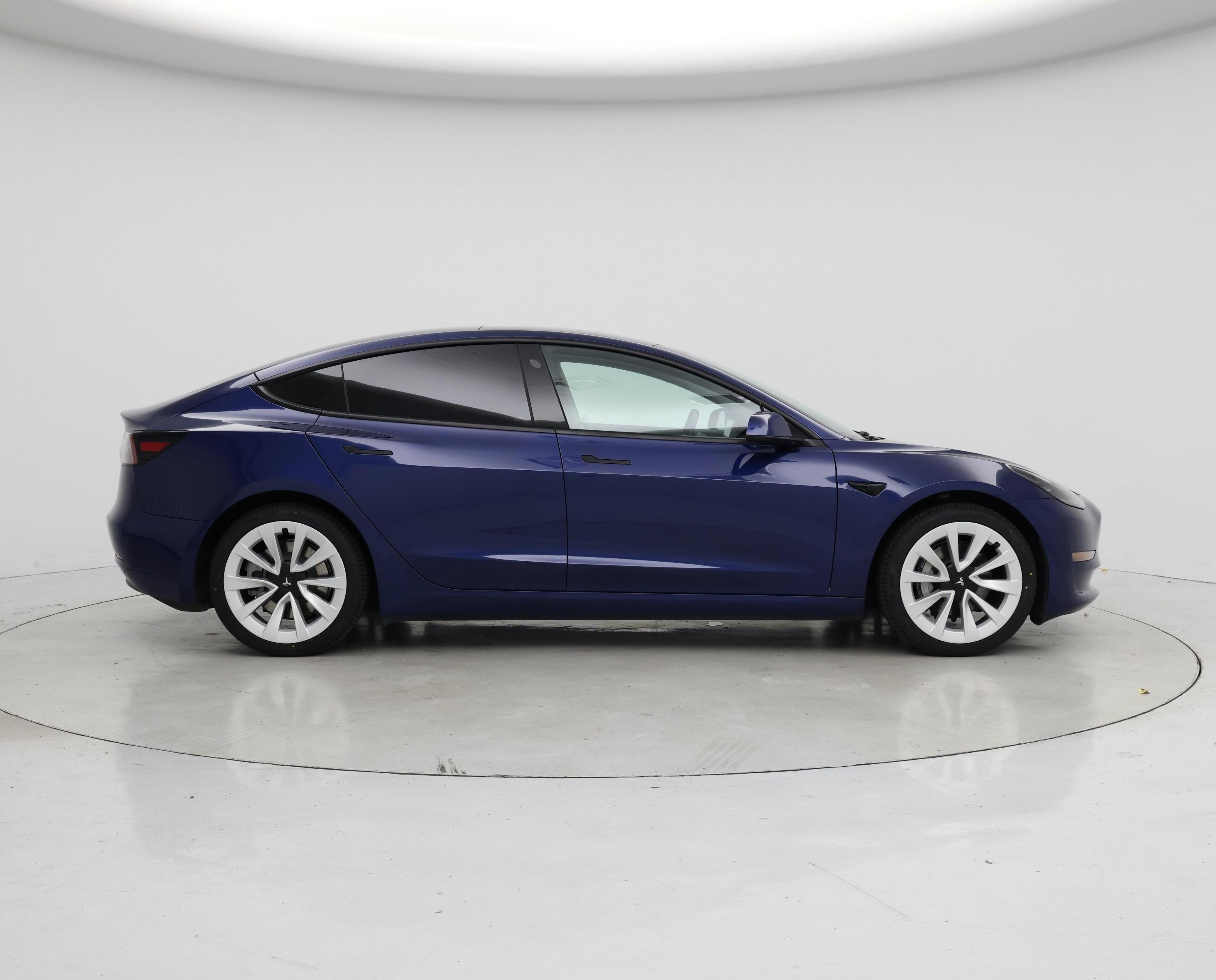 Thumbnail: 2022 Tesla Model 3 - 7
