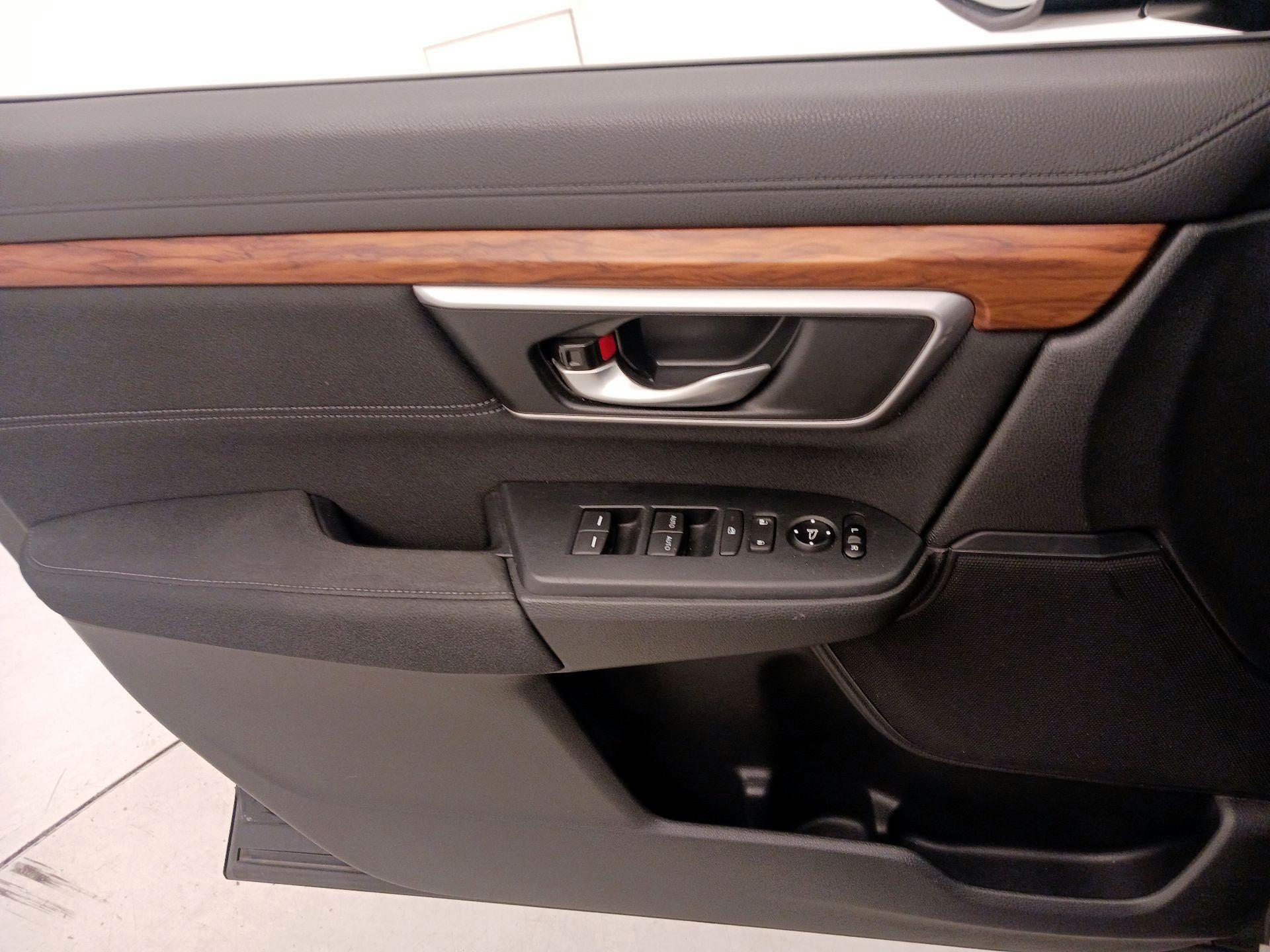Thumbnail: 2020 Honda CR-V - 12