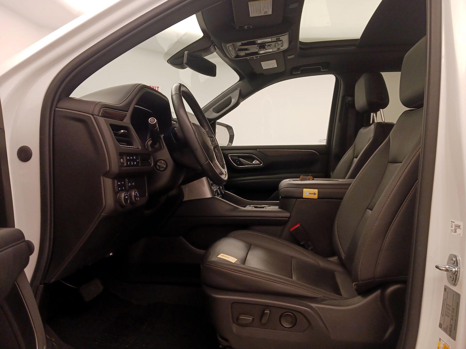 Thumbnail: 2022 Chevrolet Tahoe - 11