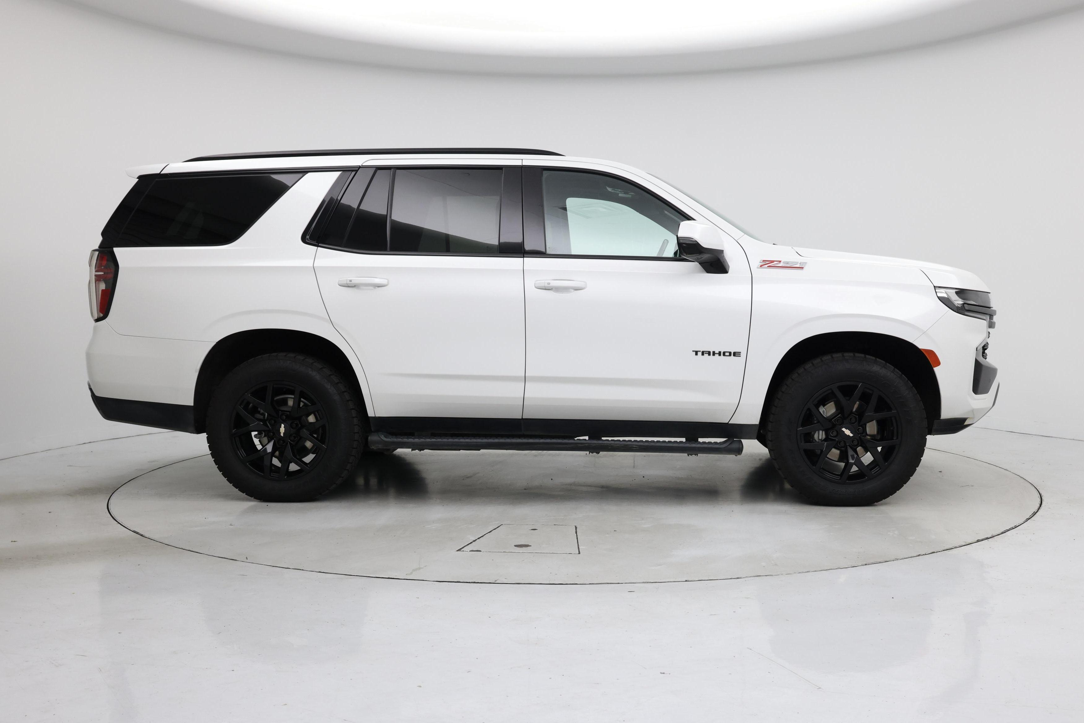 Thumbnail: 2022 Chevrolet Tahoe - 7