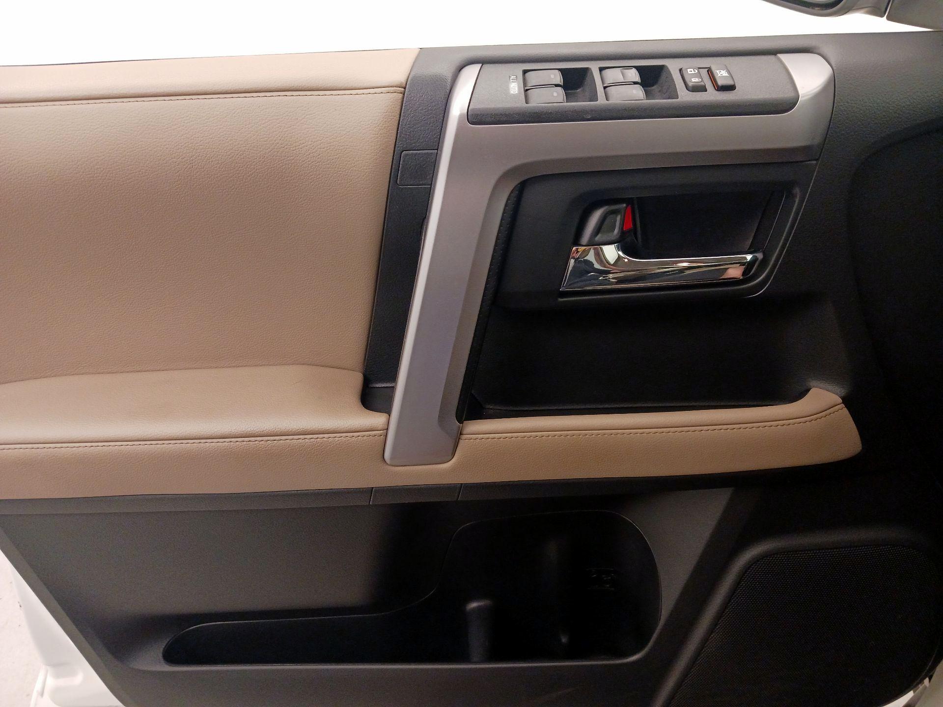 Thumbnail: 2023 Toyota 4Runner - 12
