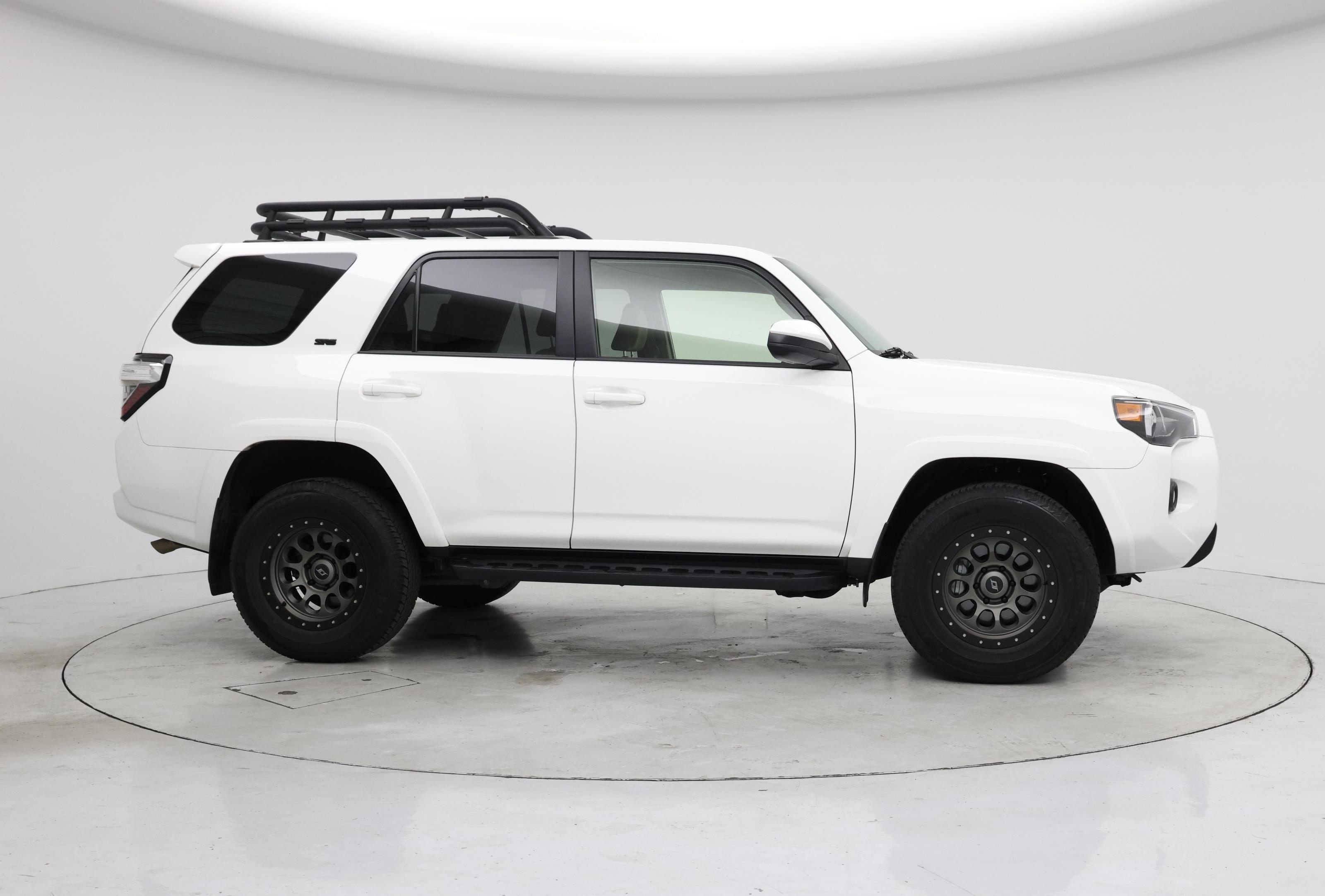 Thumbnail: 2023 Toyota 4Runner - 7