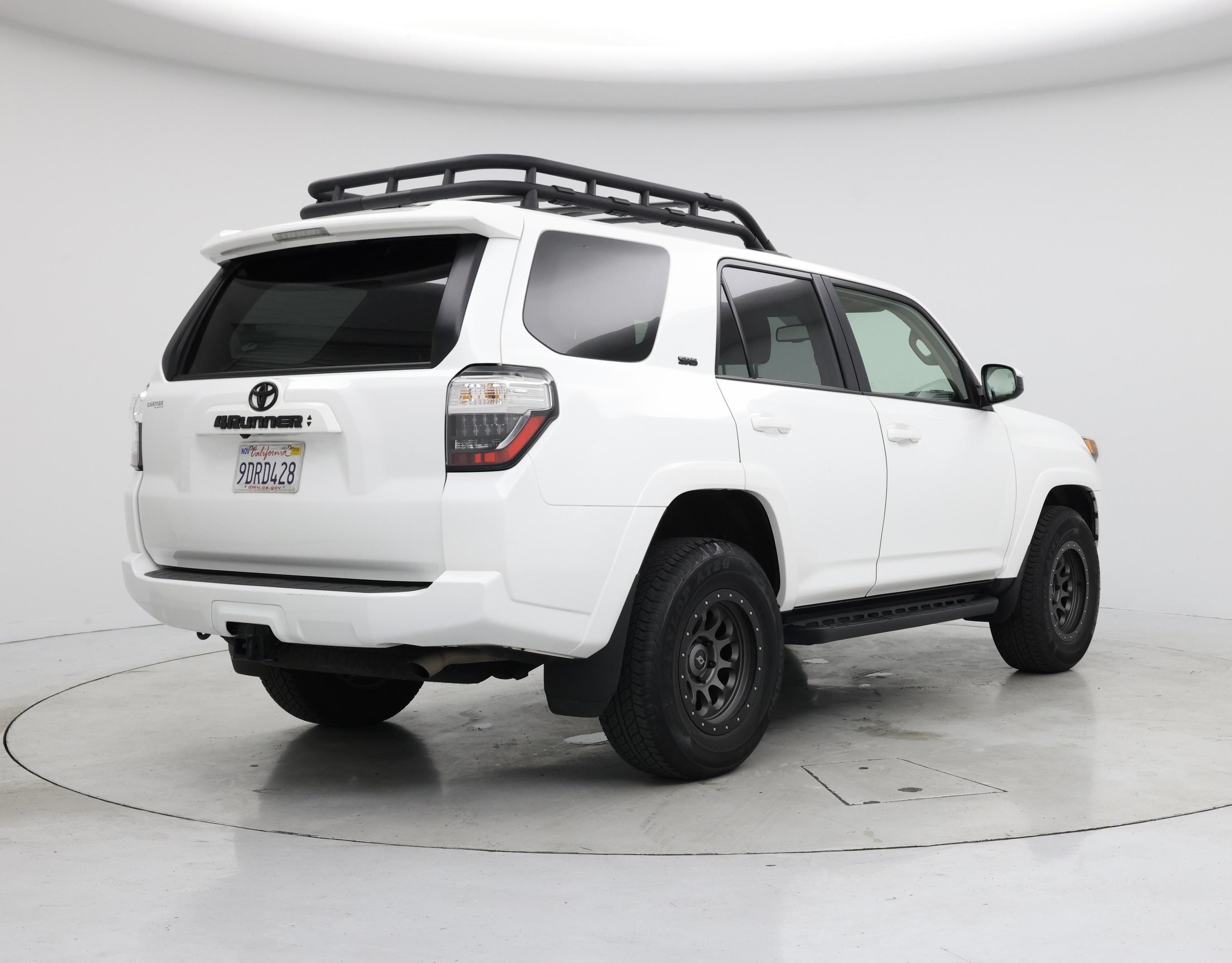 Thumbnail: 2023 Toyota 4Runner - 8