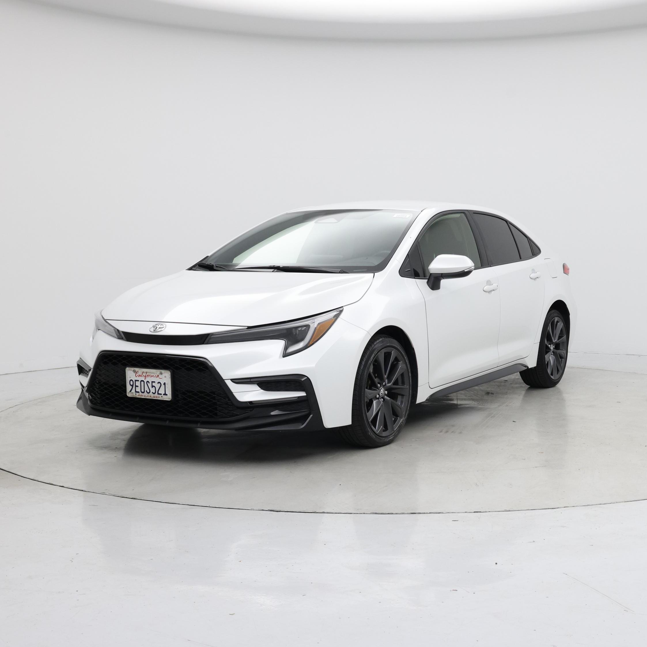 Thumbnail: 2023 Toyota Corolla - 4