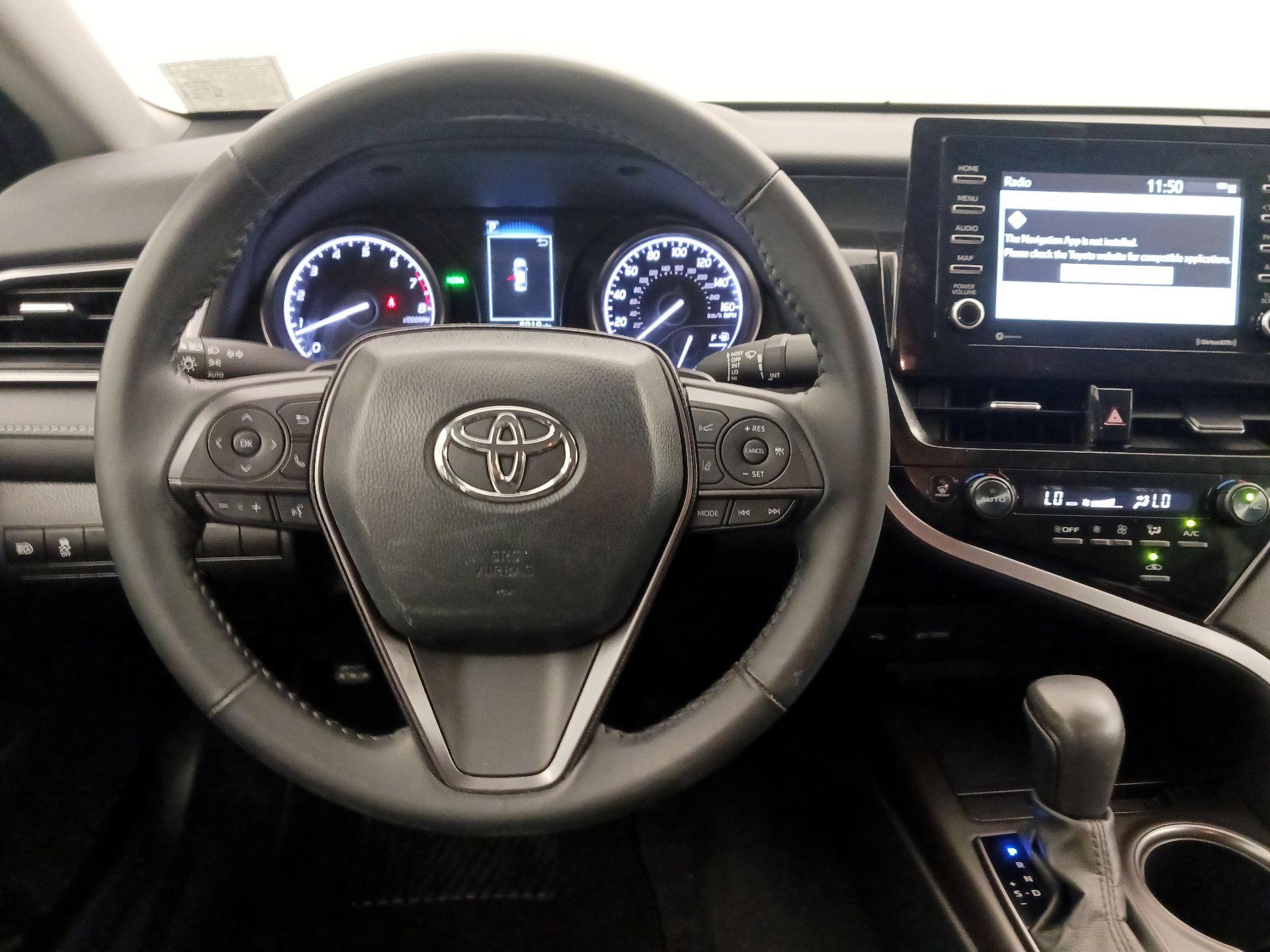 Thumbnail: 2024 Toyota Camry - 10