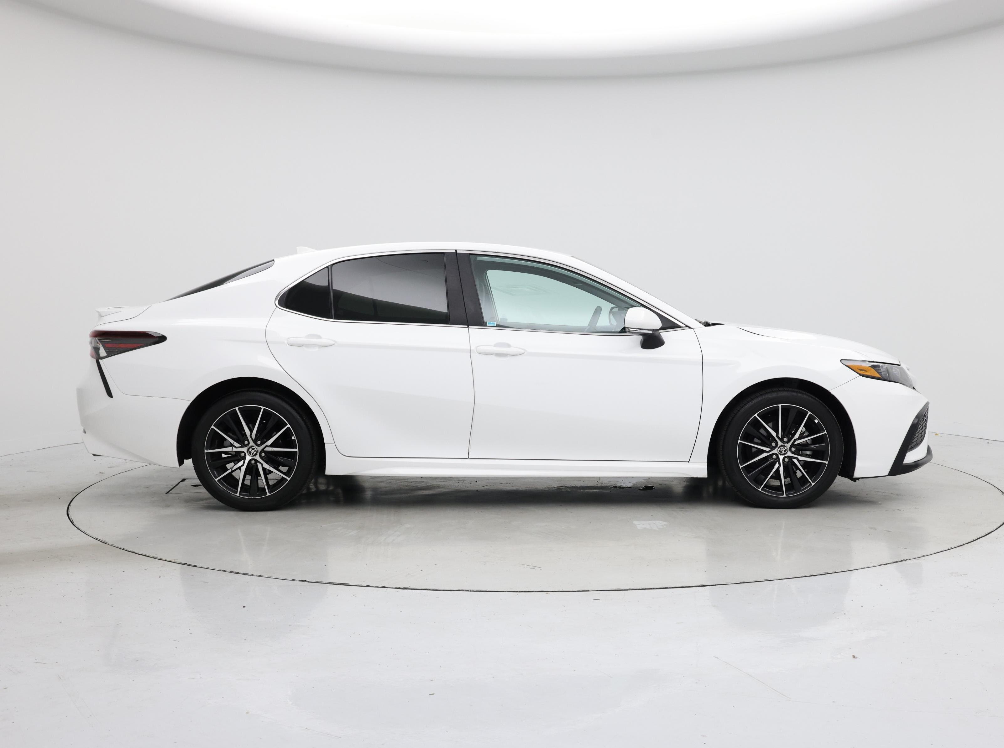 Thumbnail: 2024 Toyota Camry - 7