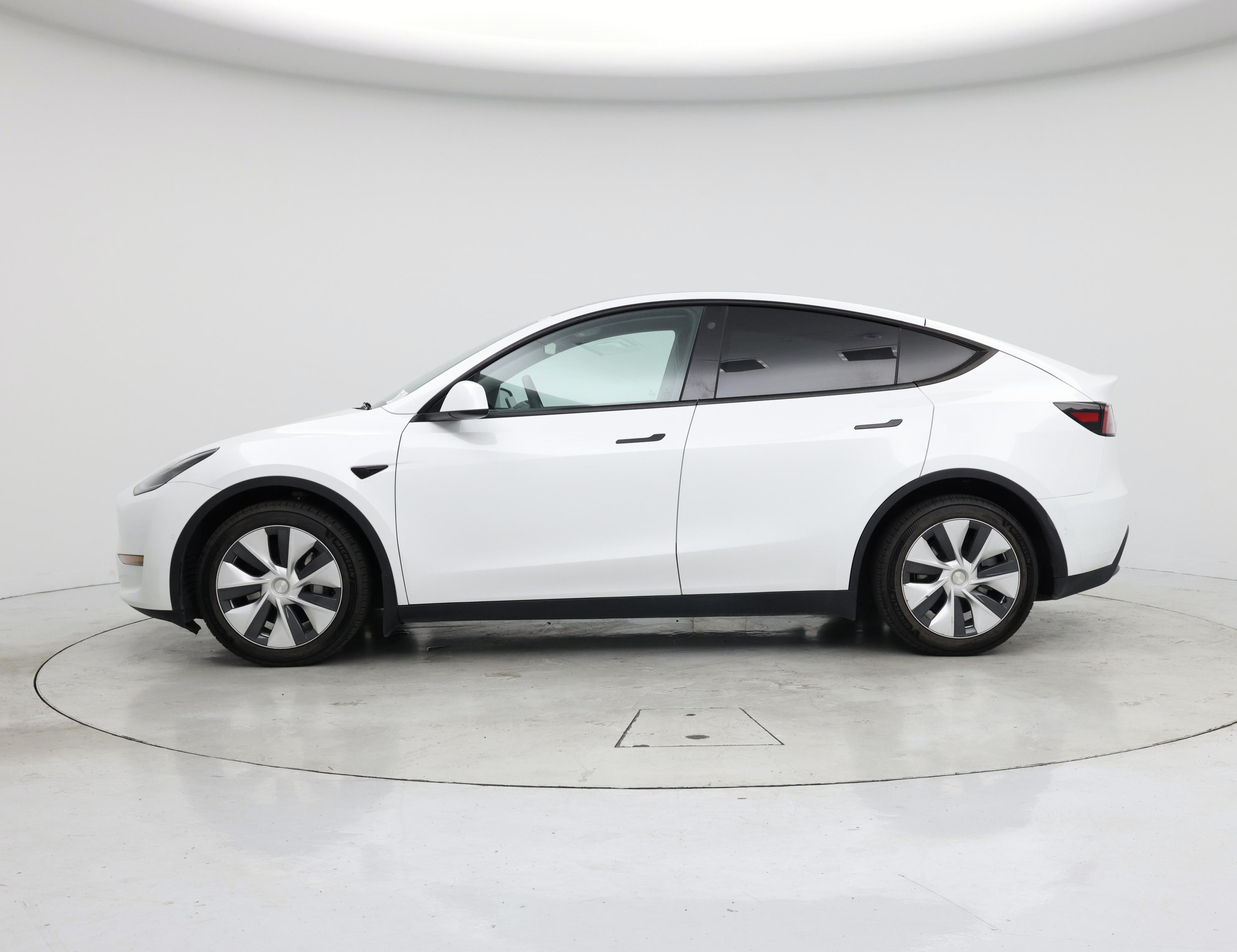 Thumbnail: 2021 Tesla Model Y - 3
