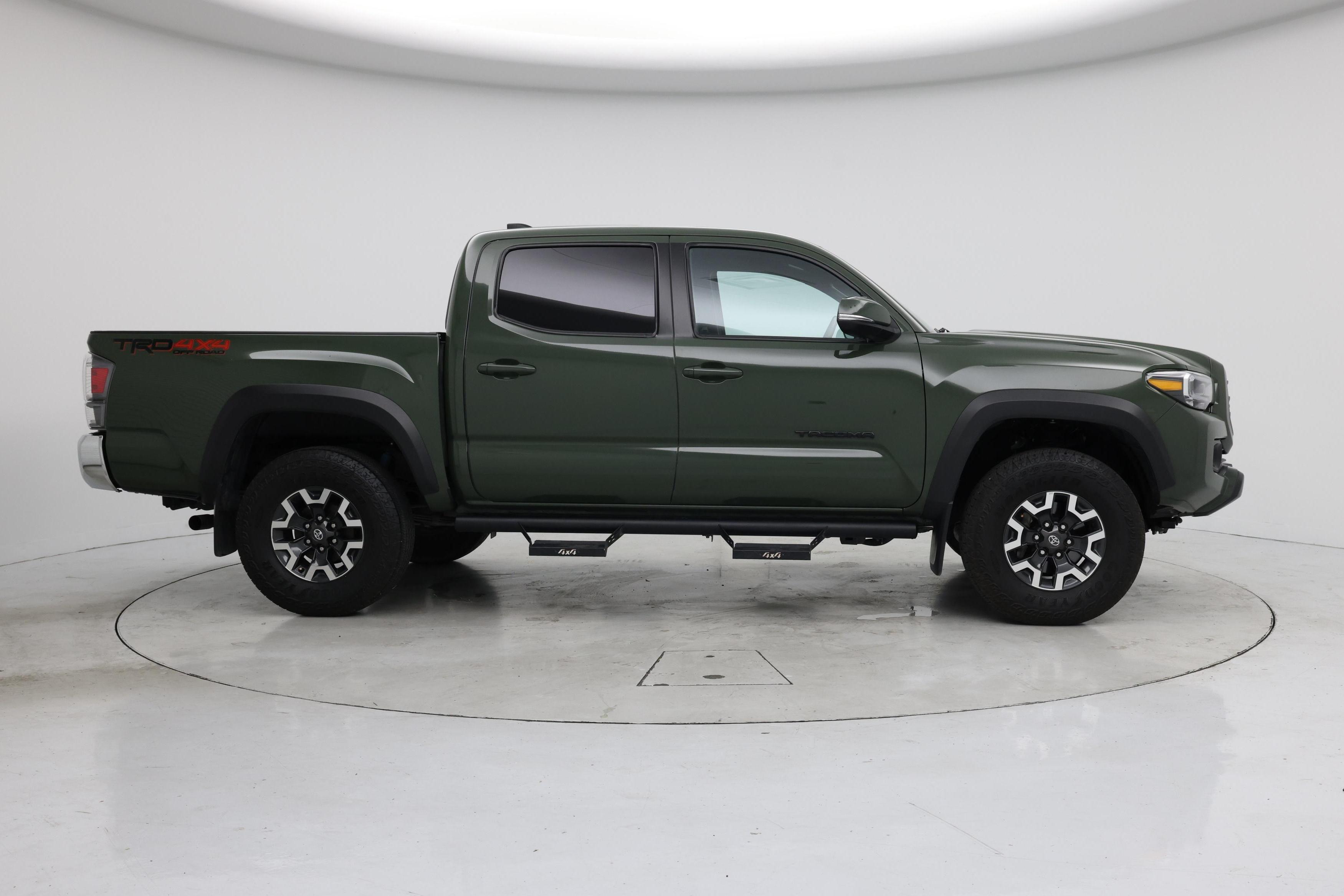 Thumbnail: 2022 Toyota Tacoma - 7