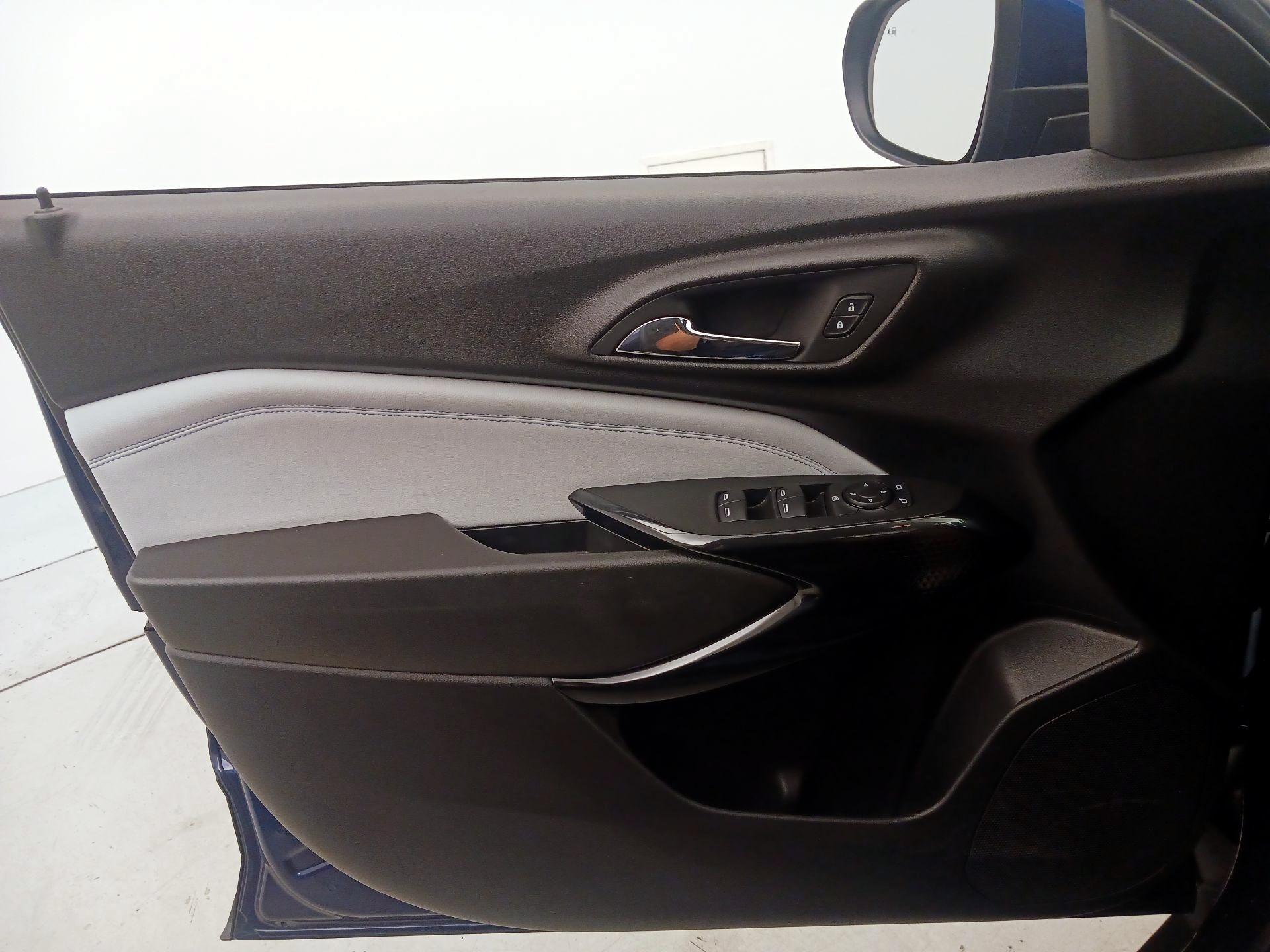 Thumbnail: 2024 Chevrolet Trax - 12