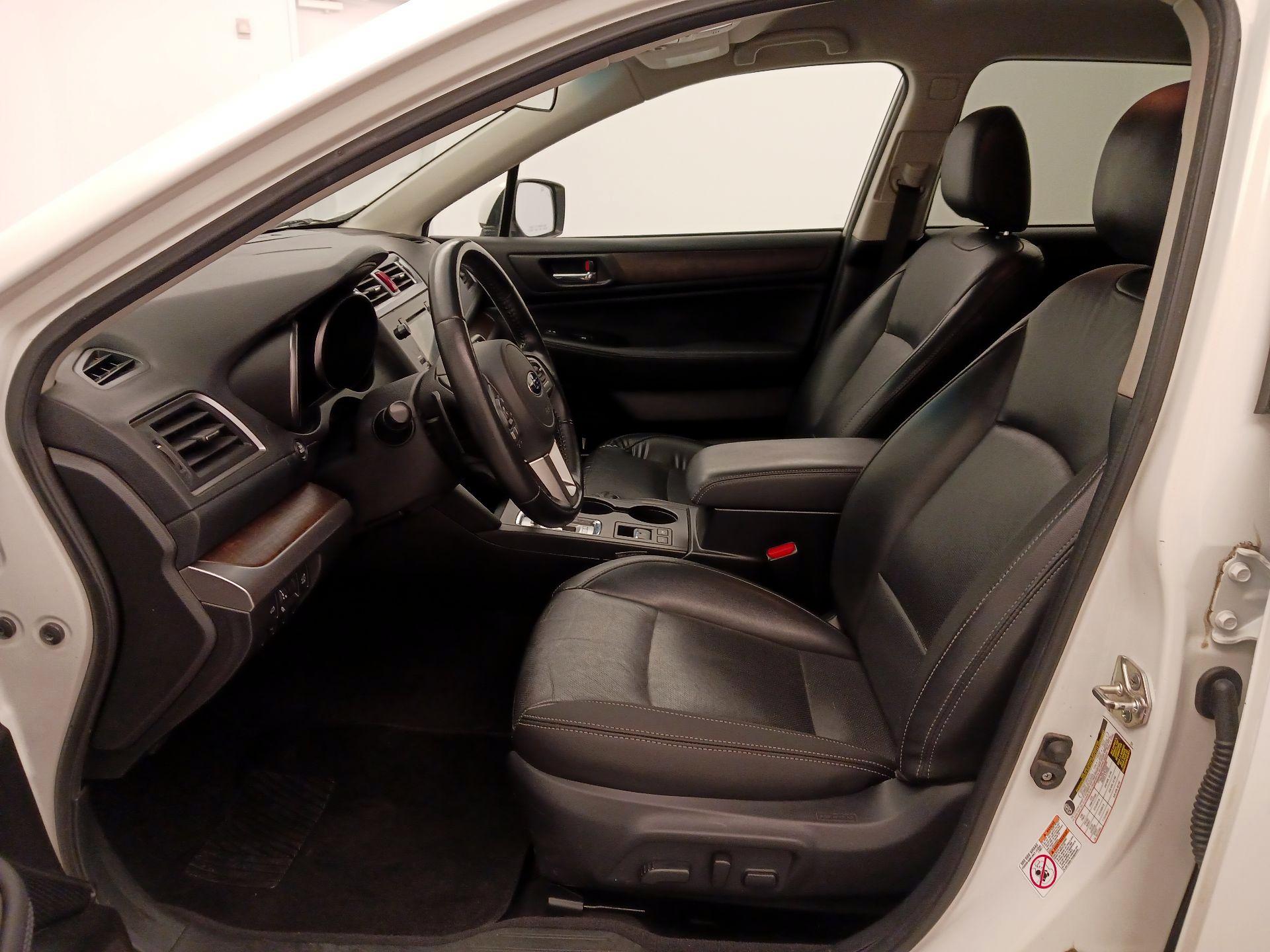 Thumbnail: 2015 Subaru Outback - 11