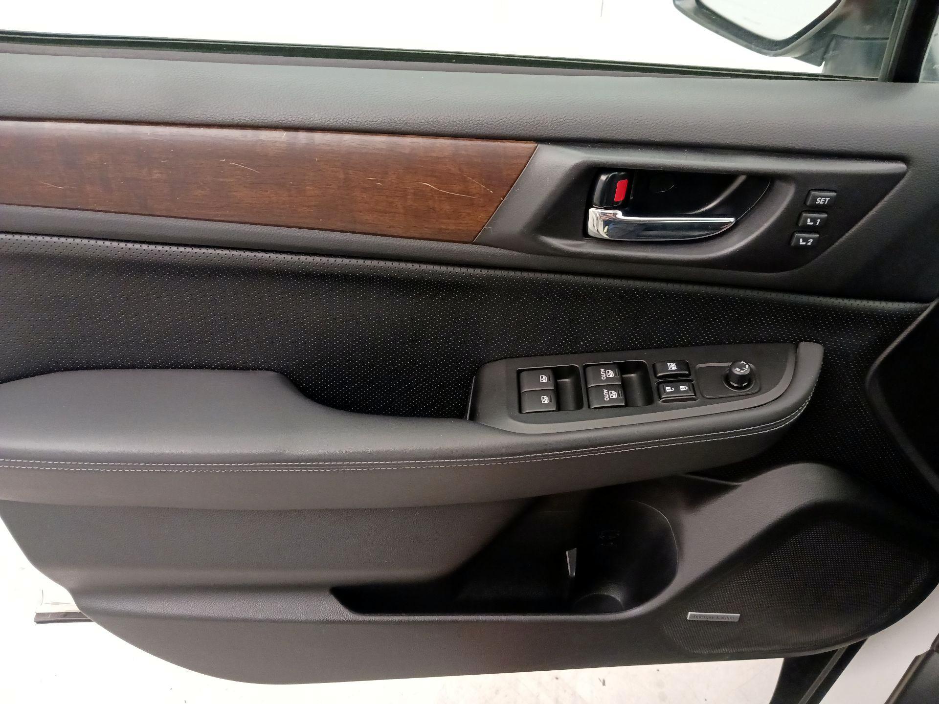 Thumbnail: 2015 Subaru Outback - 12
