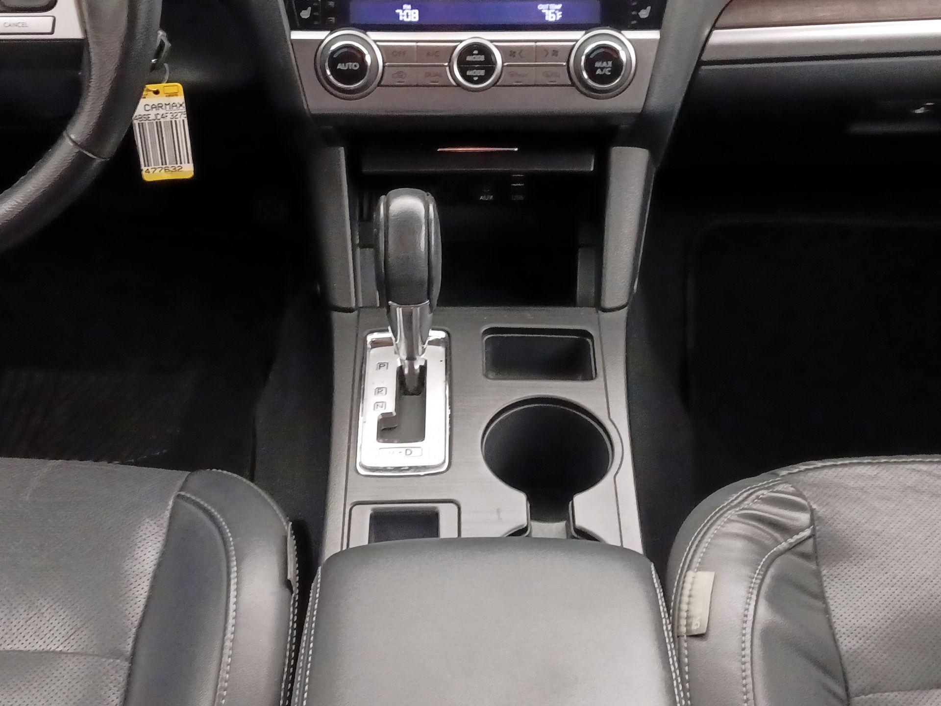 Thumbnail: 2015 Subaru Outback - 17