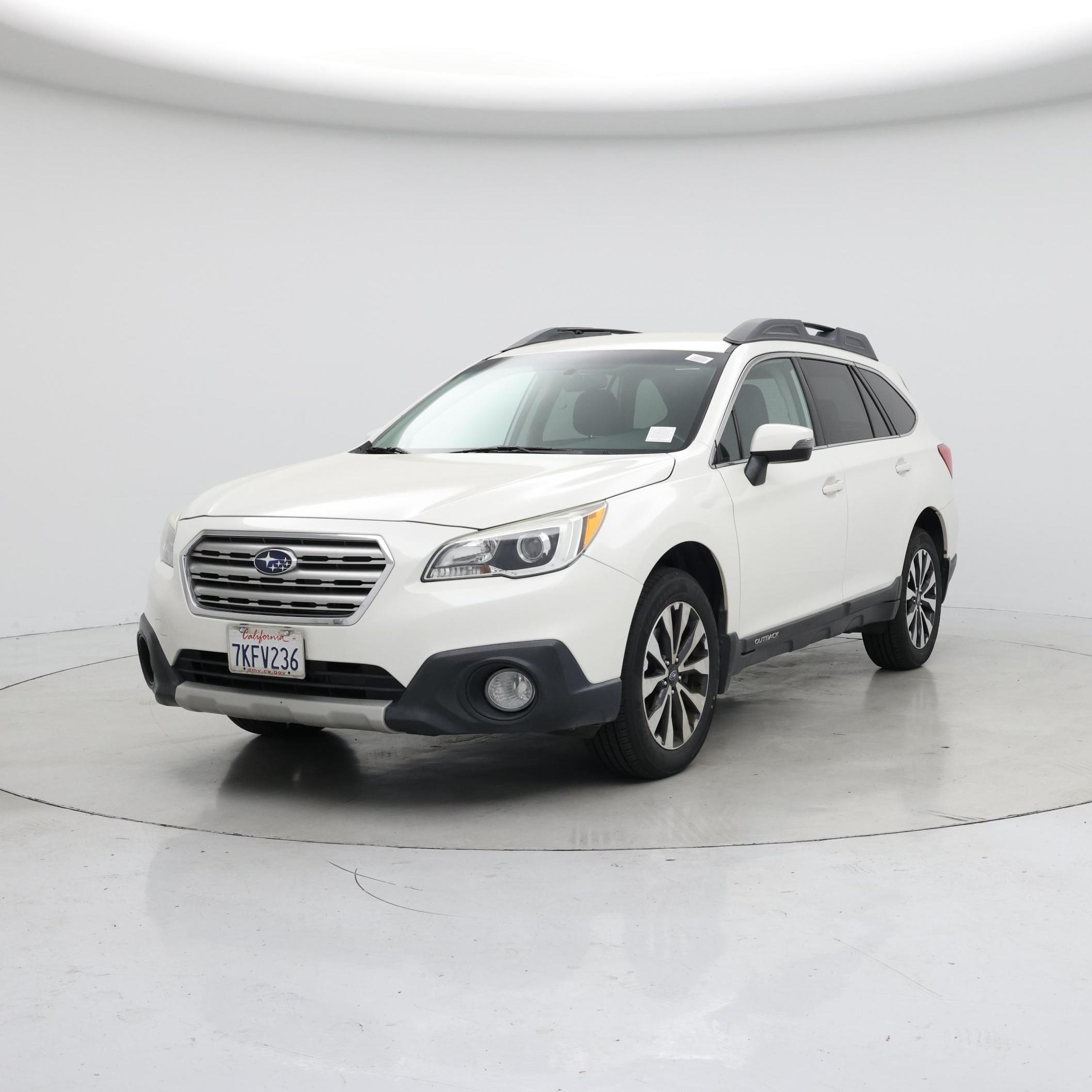 Thumbnail: 2015 Subaru Outback - 4