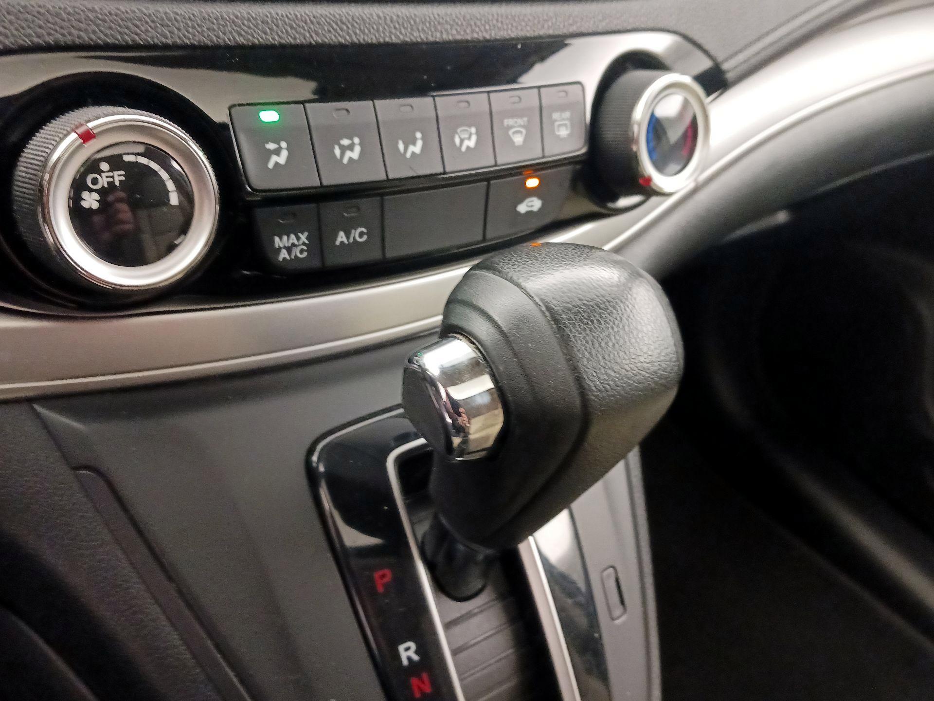 Thumbnail: 2016 Honda CR-V - 16