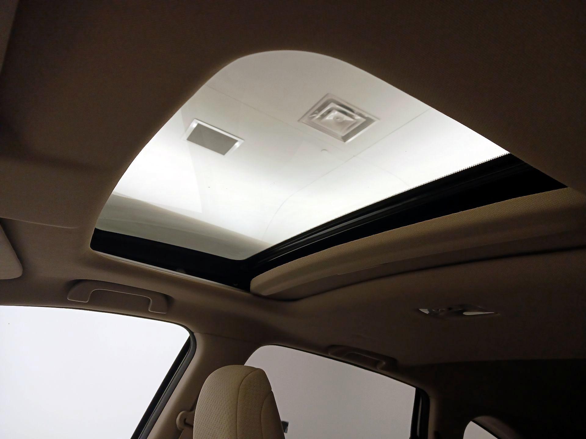 Thumbnail: 2016 Honda CR-V - 19
