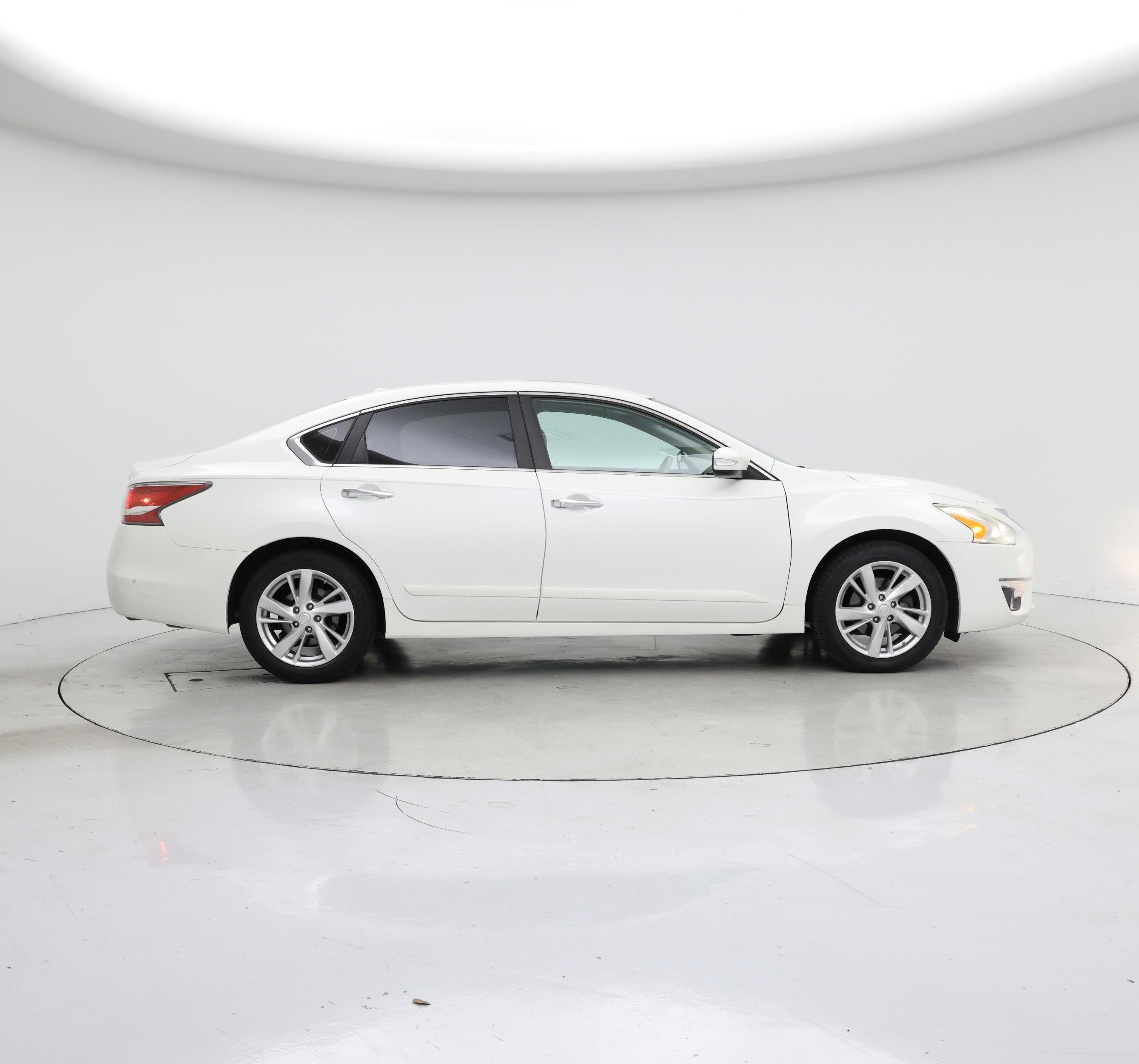 Thumbnail: 2014 Nissan Altima - 7