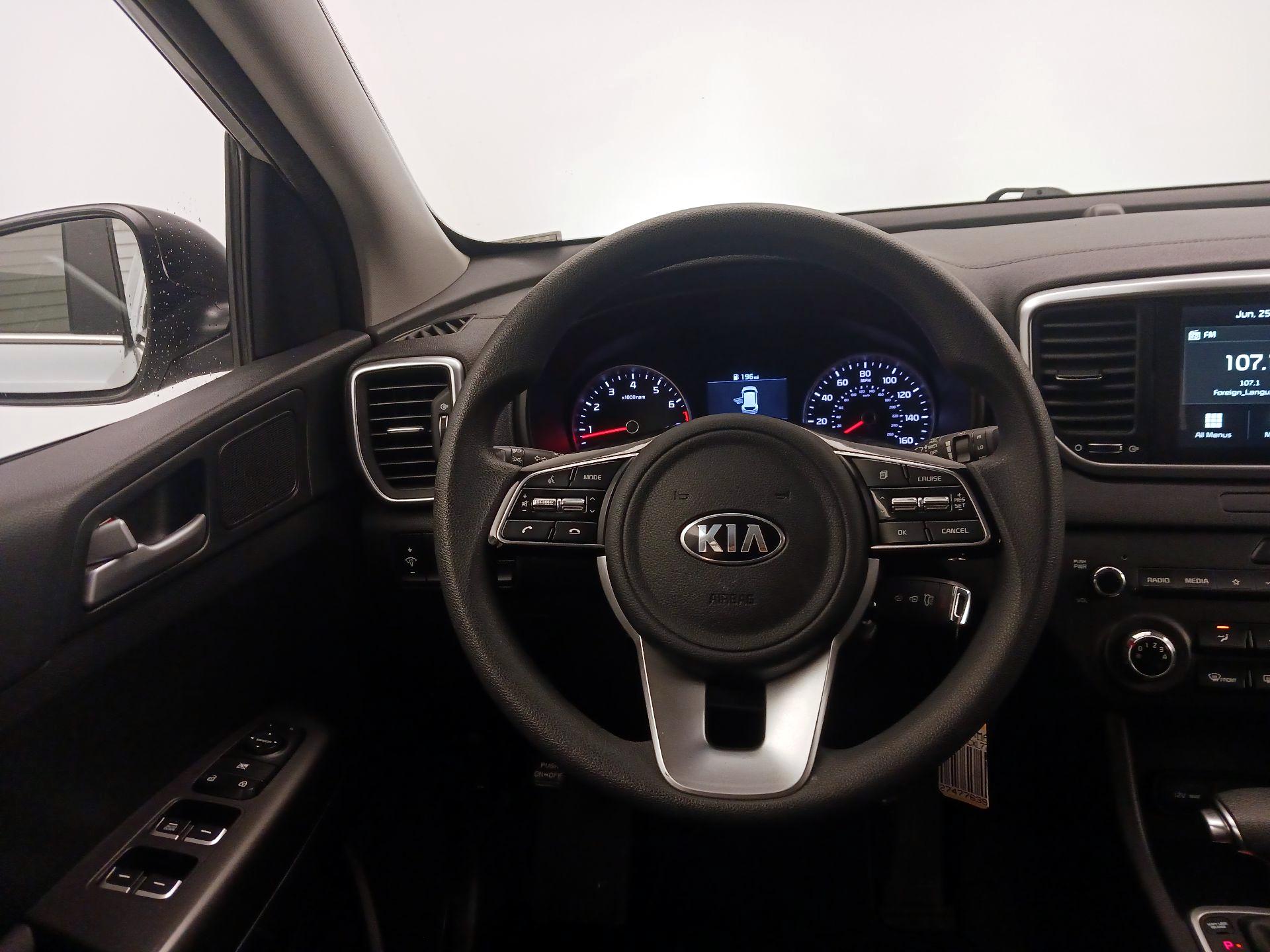 Thumbnail: 2020 Kia Sportage - 10