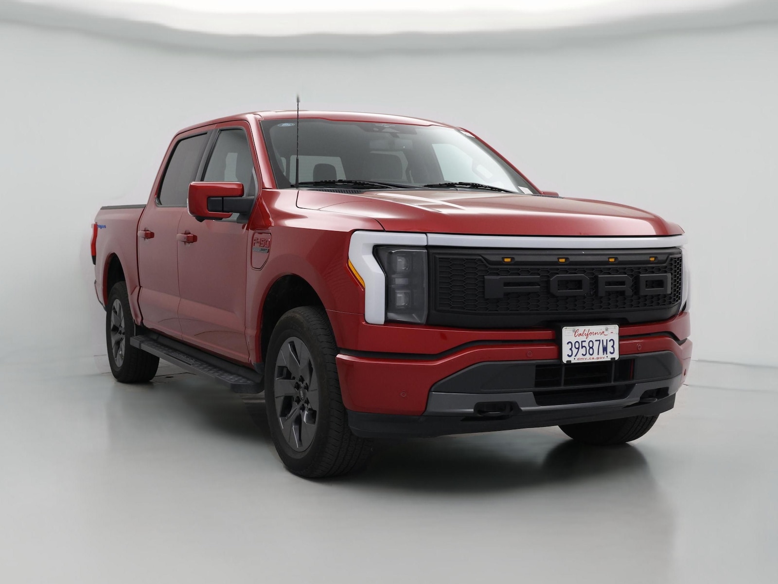 2023 Ford F-150 Lightning Lariat