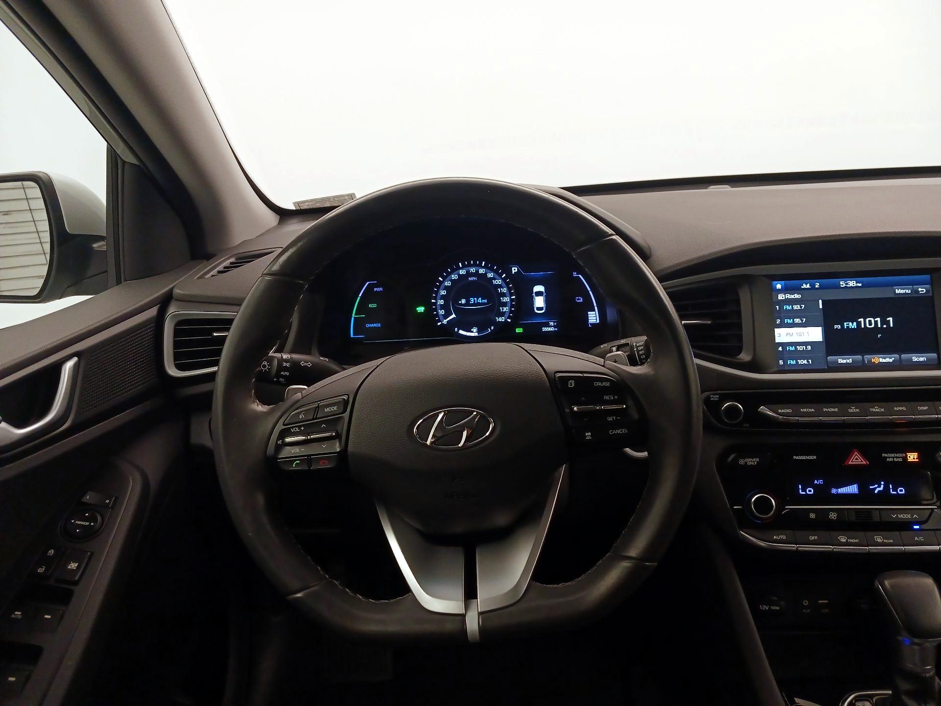 Thumbnail: 2019 Hyundai Ioniq - 10