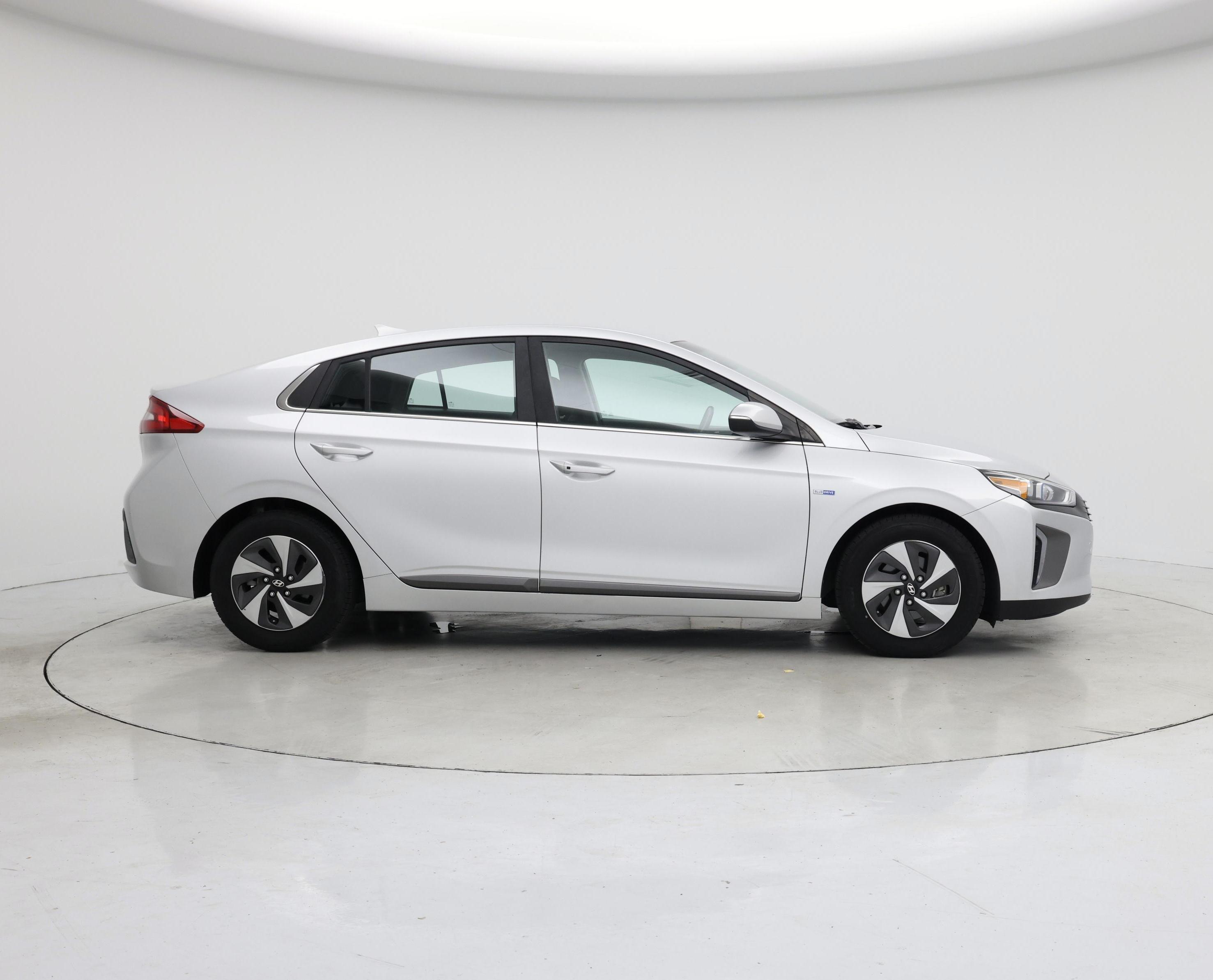 Thumbnail: 2019 Hyundai Ioniq - 7