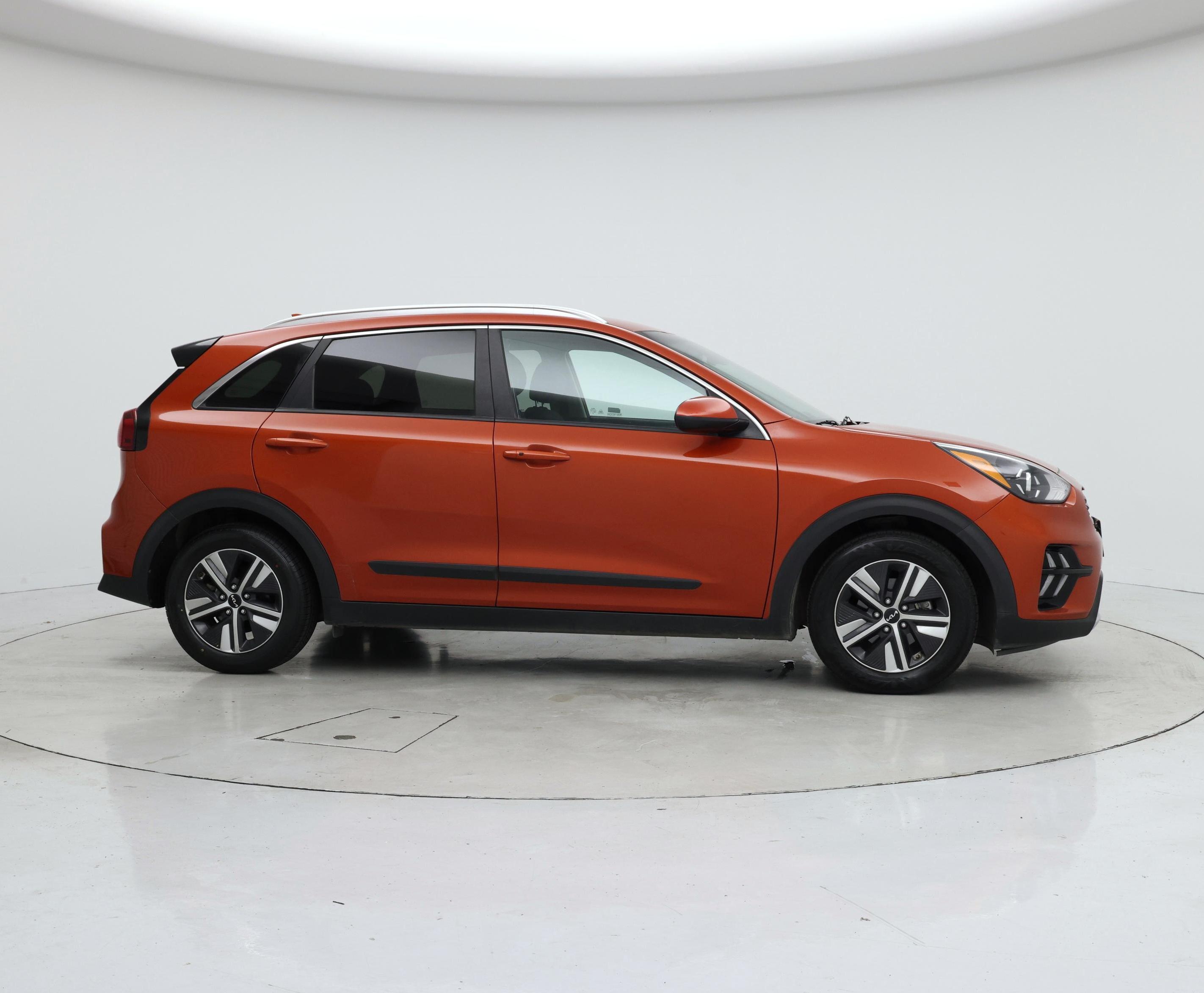 Thumbnail: 2022 Kia Niro - 7