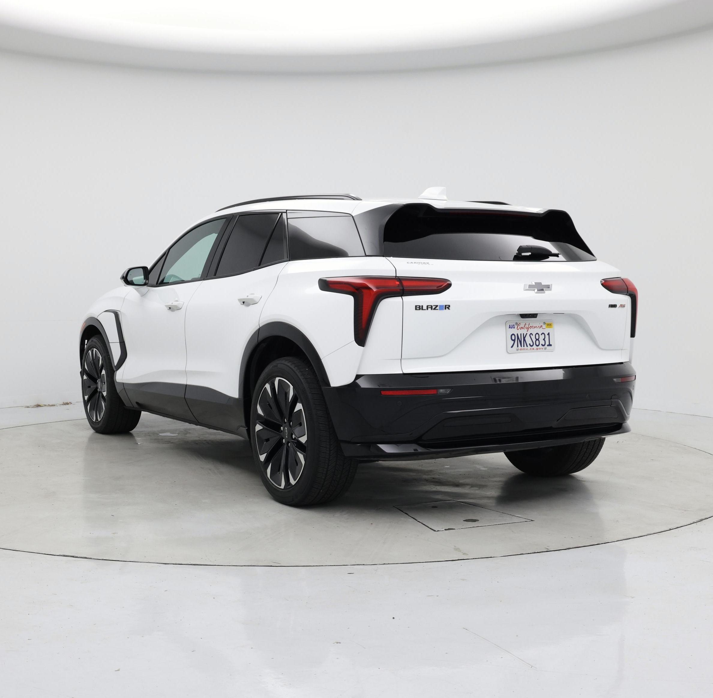 Thumbnail: 2024 Chevrolet Blazer EV - 2