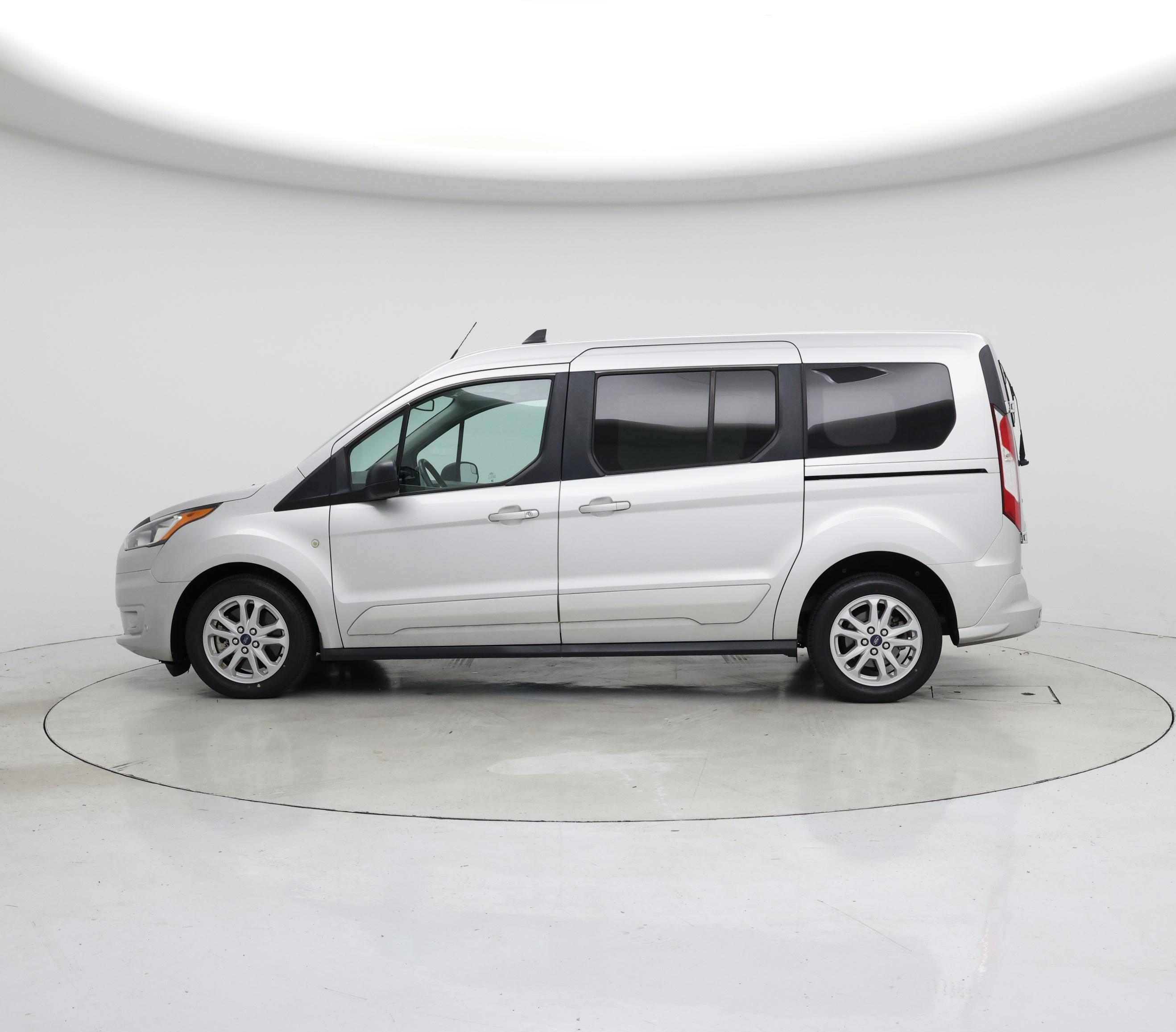 Thumbnail: 2019 Ford Transit Series - 3