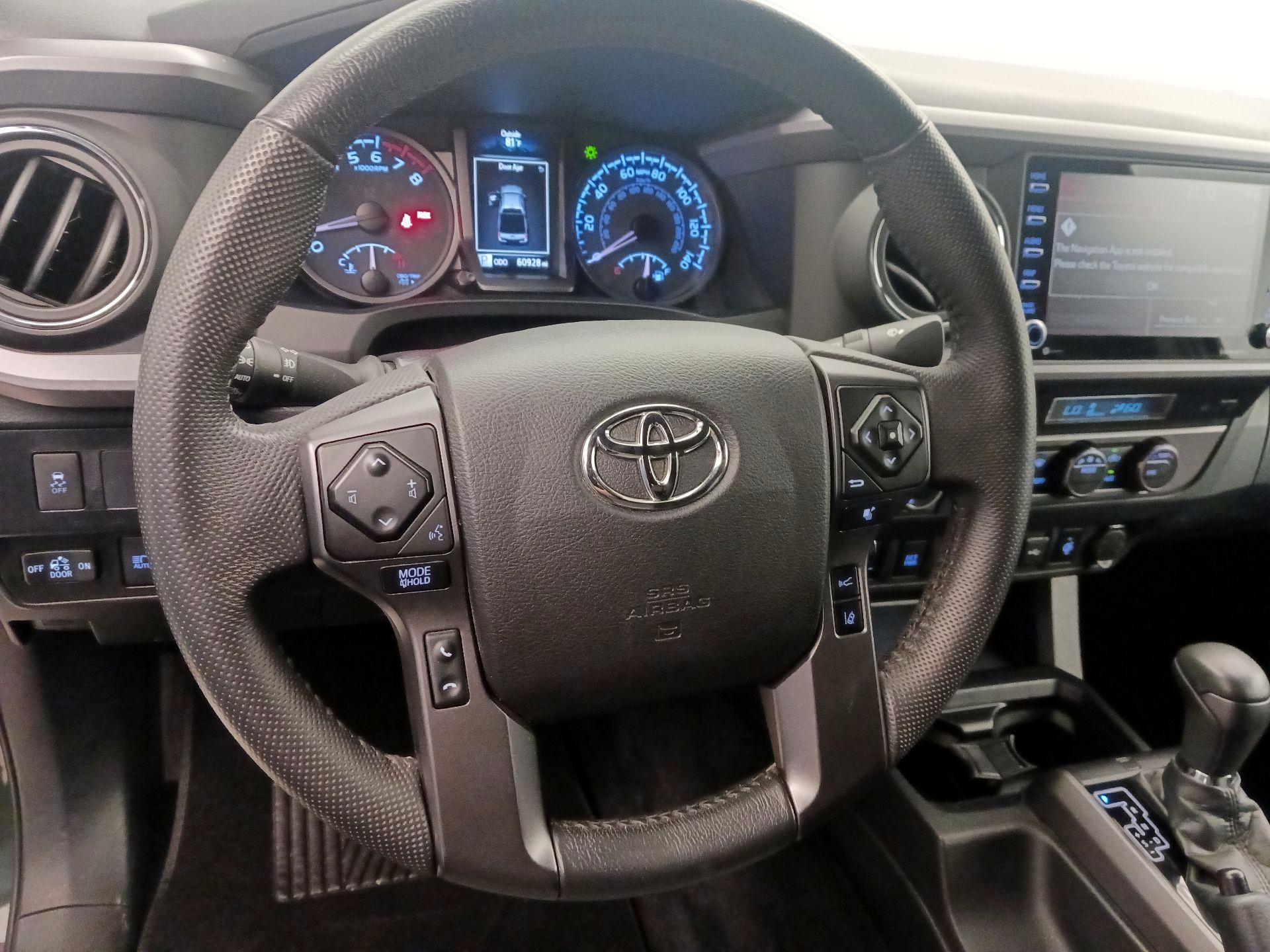 Thumbnail: 2021 Toyota Tacoma - 10