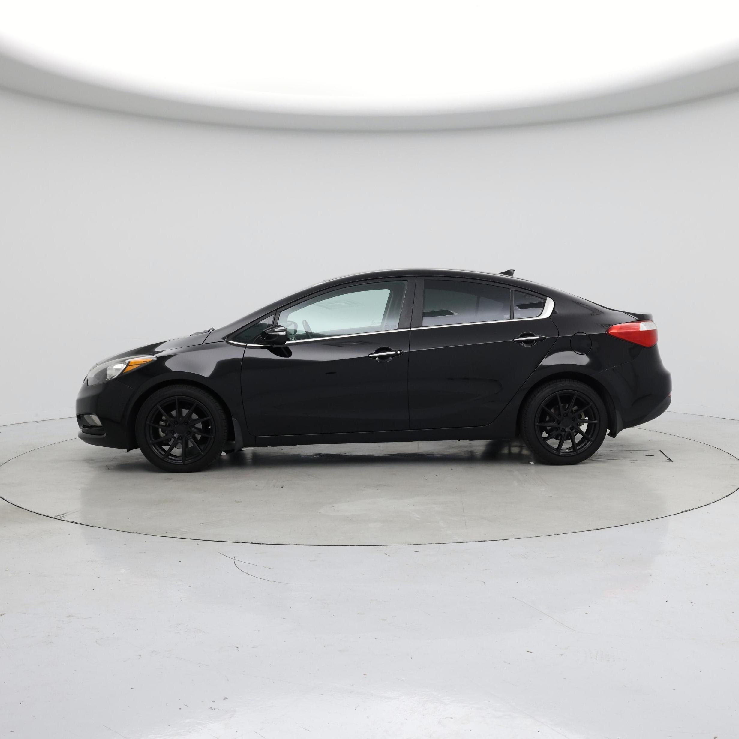 Thumbnail: 2015 Kia Forte - 3