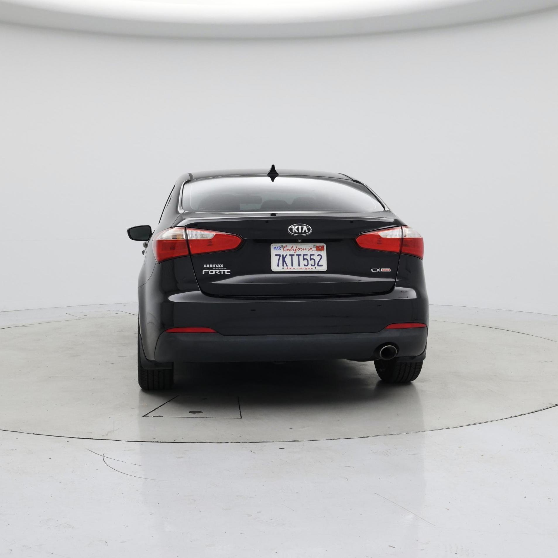 Thumbnail: 2015 Kia Forte - 6