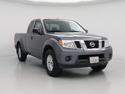 Gray 2017 Nissan Frontier SV