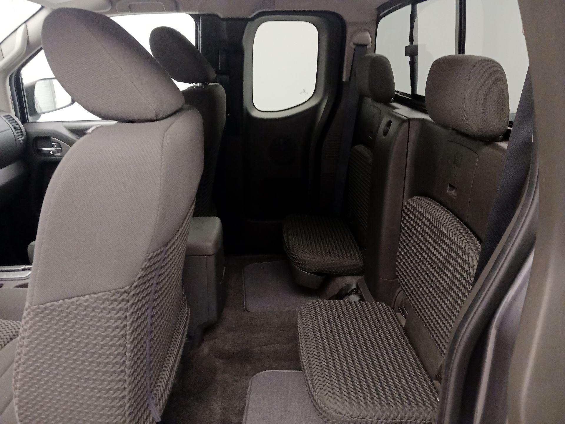 Thumbnail: 2017 Nissan Frontier - 18
