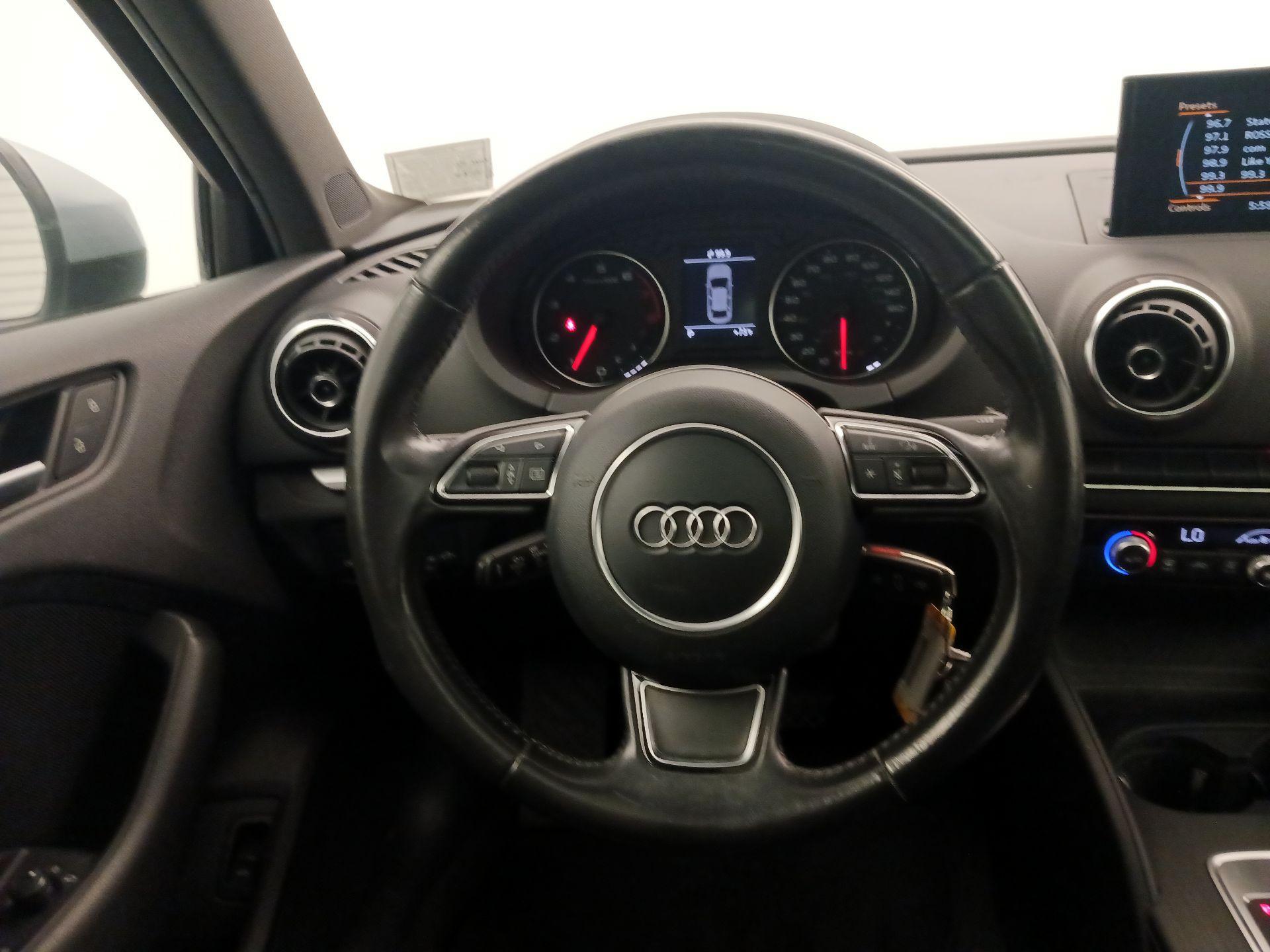 Thumbnail: 2015 Audi A3 - 10
