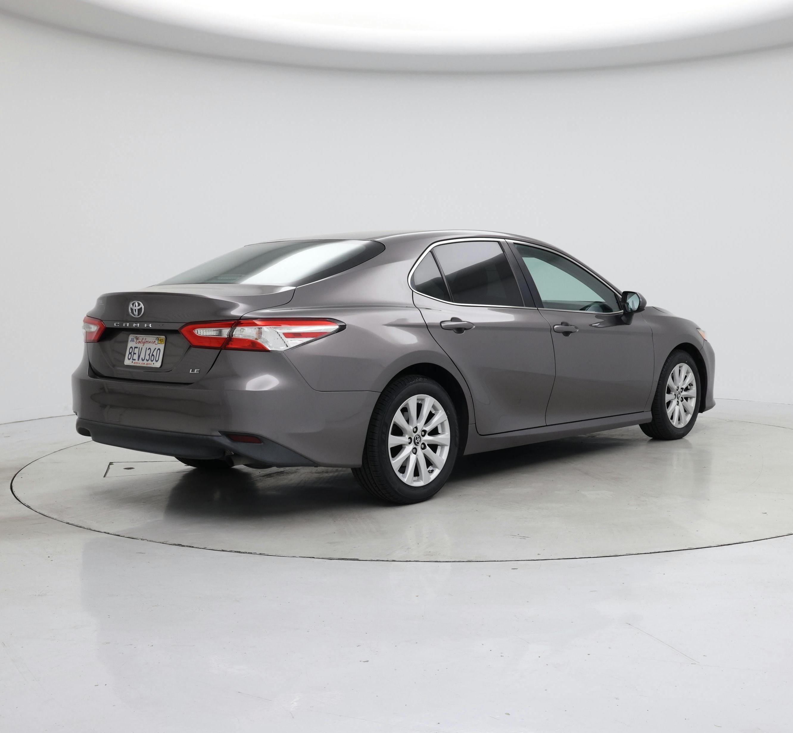 Thumbnail: 2018 Toyota Camry - 8
