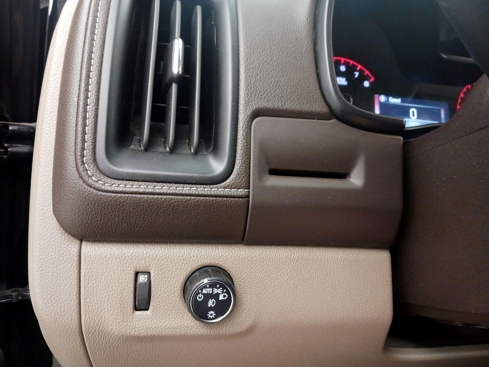 Thumbnail: 2016 GMC Canyon - 13