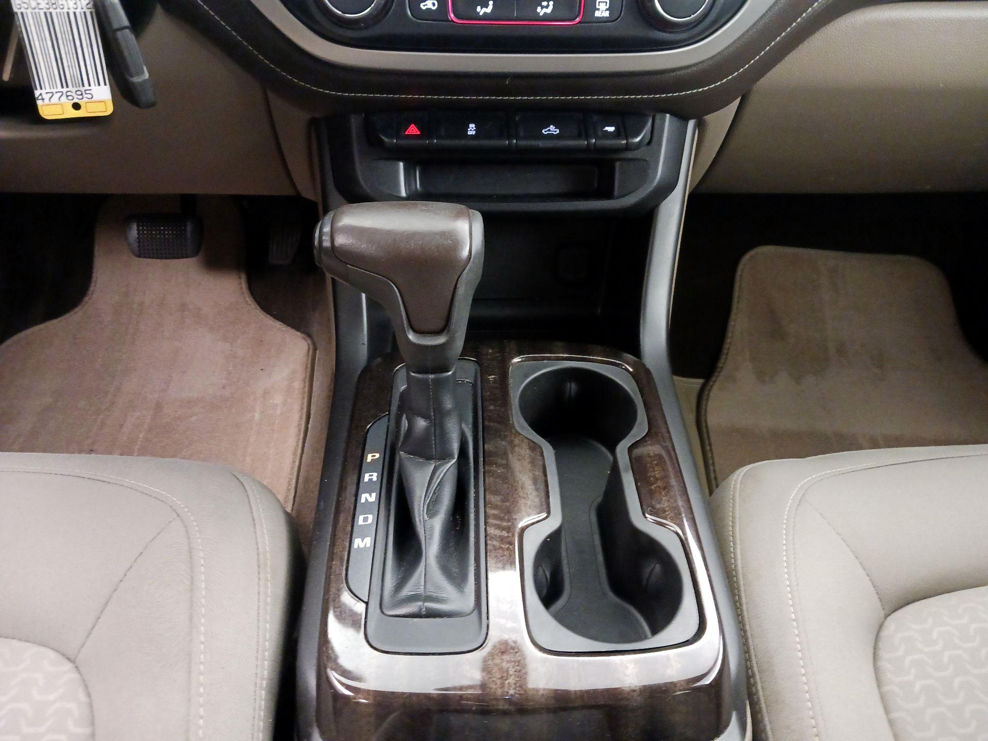 Thumbnail: 2016 GMC Canyon - 18