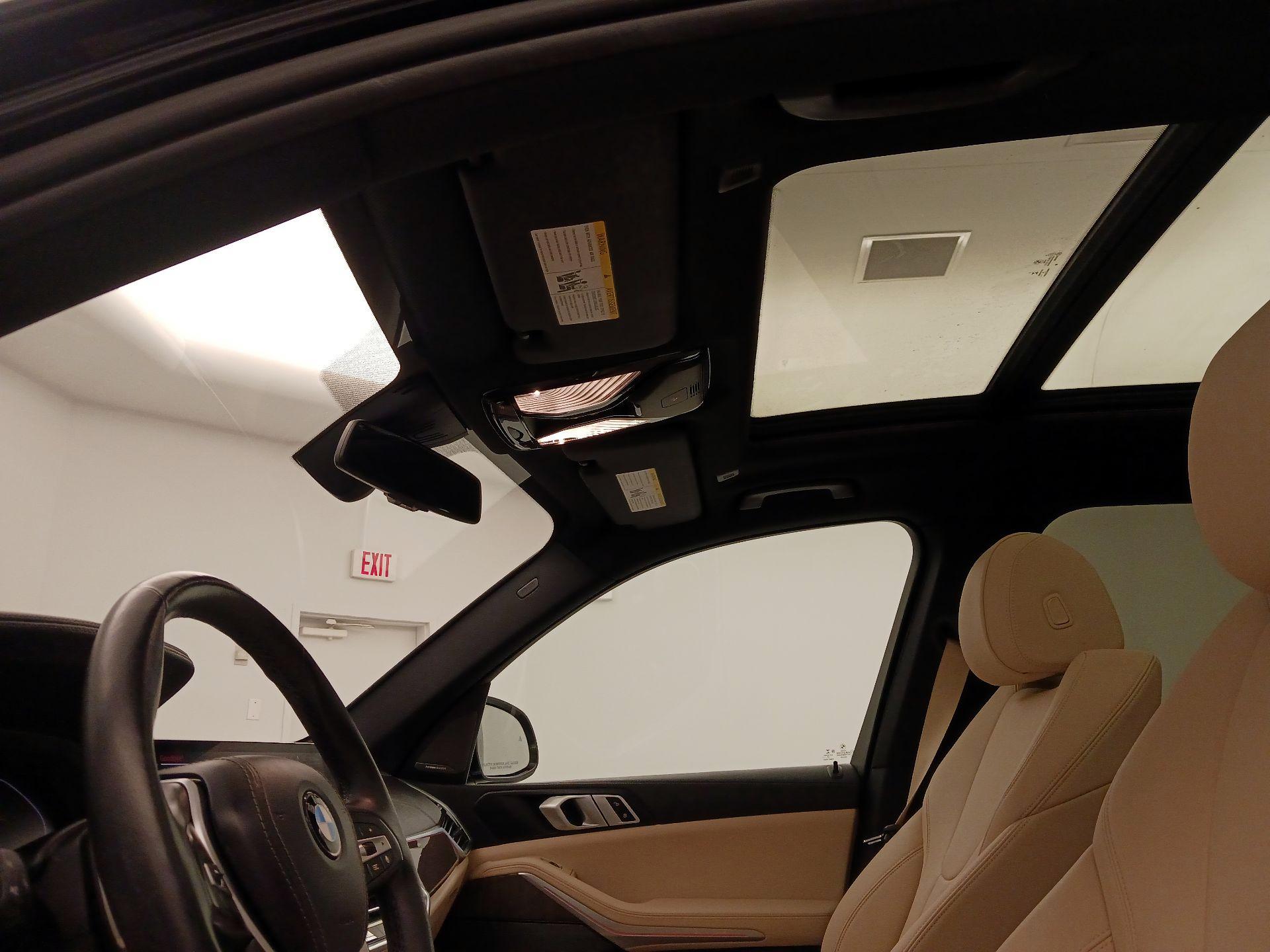 Thumbnail: 2020 BMW X5 - 20
