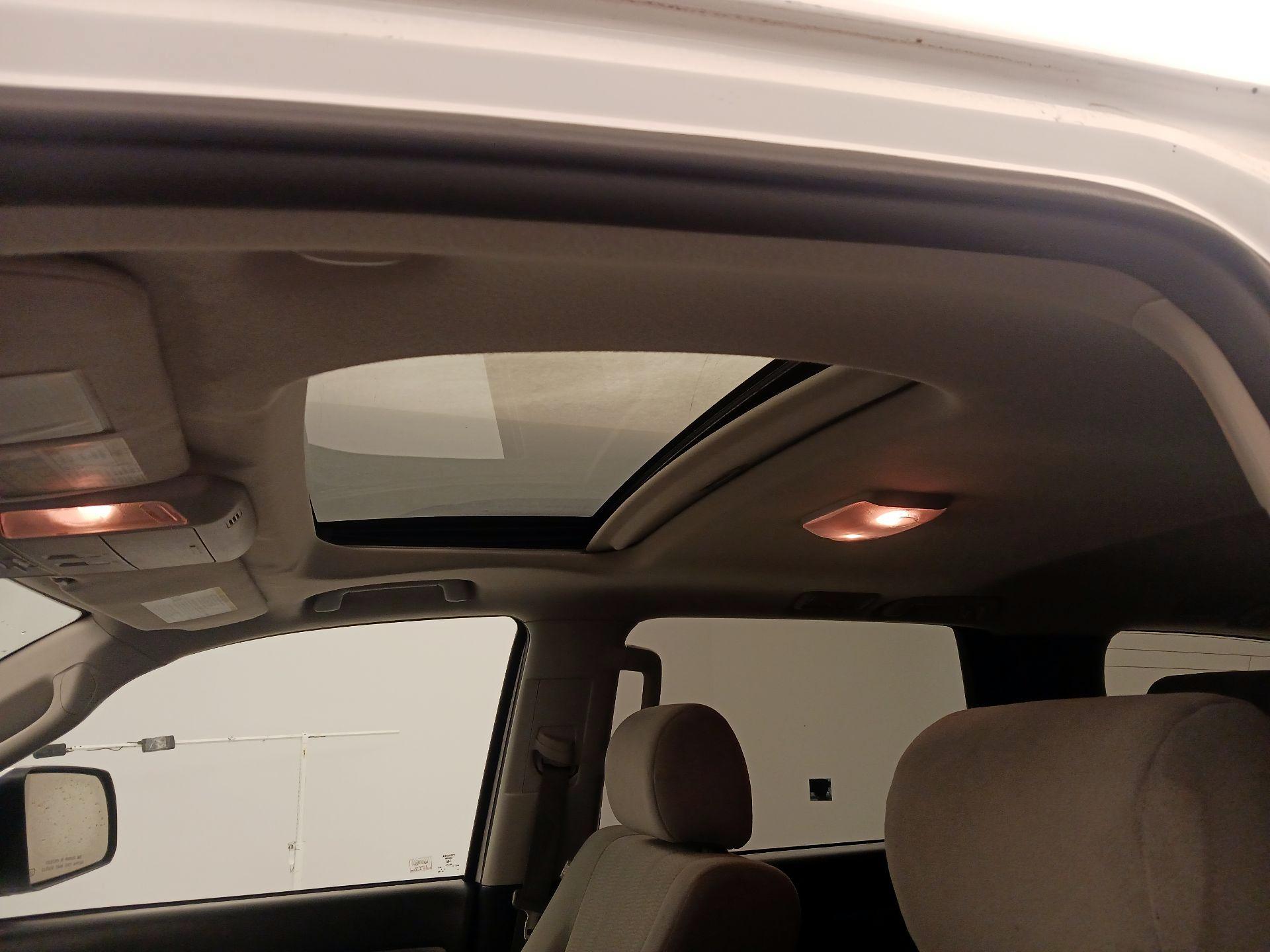Thumbnail: 2016 Toyota Sequoia - 18