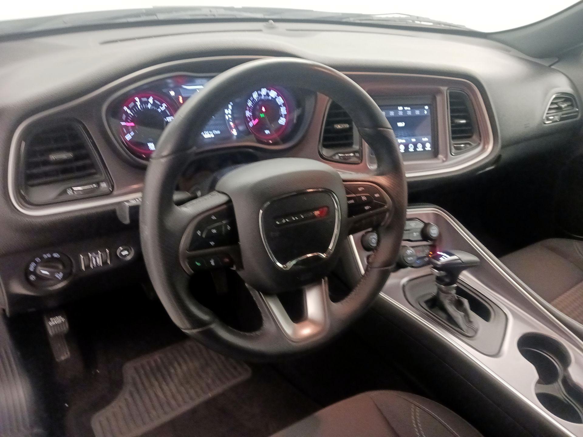 Thumbnail: 2019 Dodge Challenger - 9
