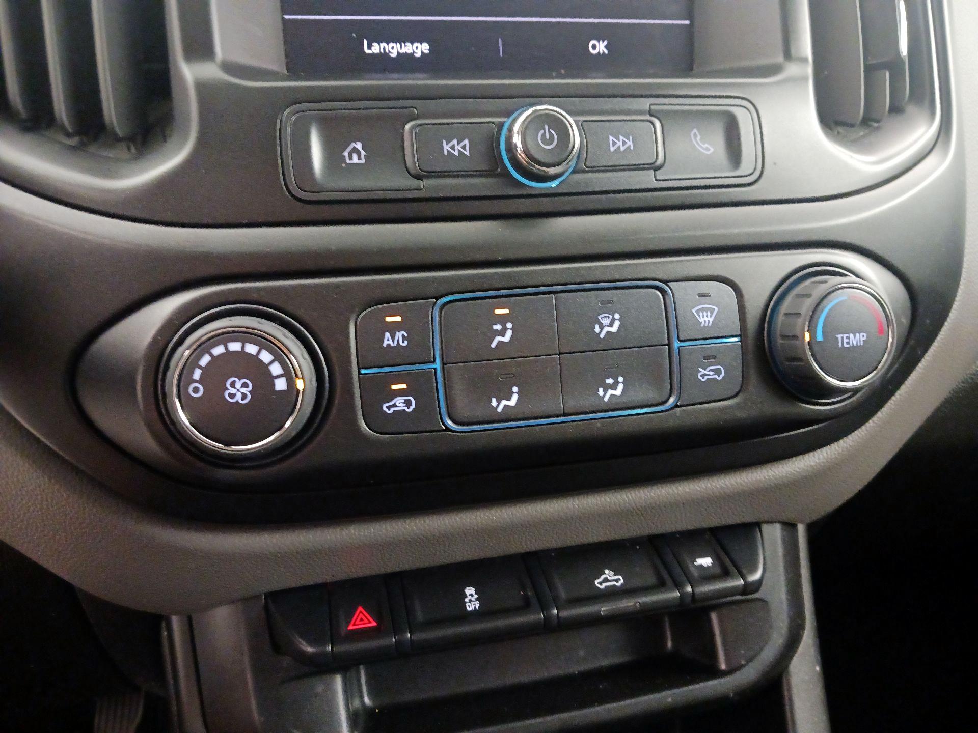 Thumbnail: 2021 Chevrolet Colorado - 16